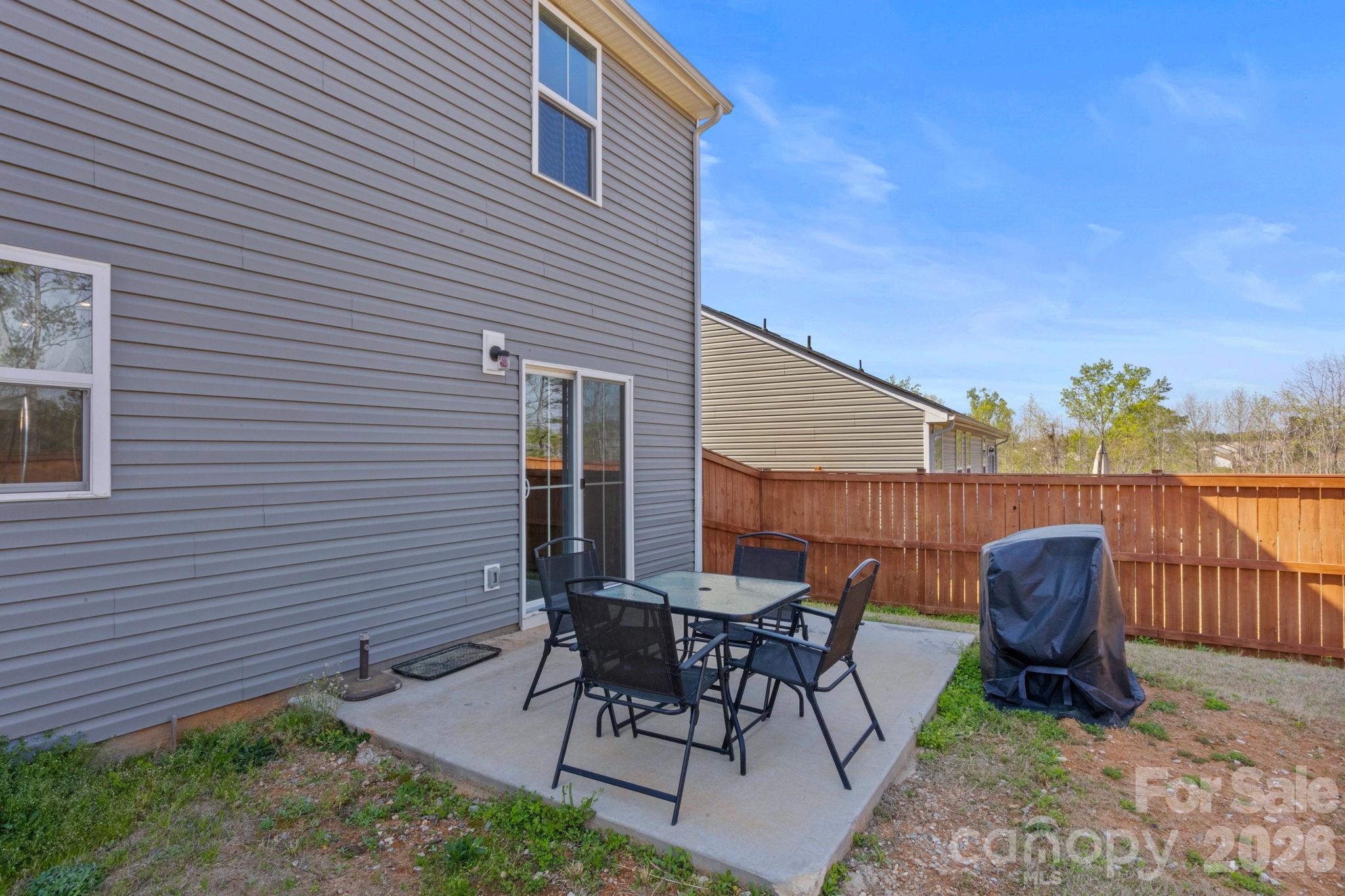 Poplar Glen - Residential