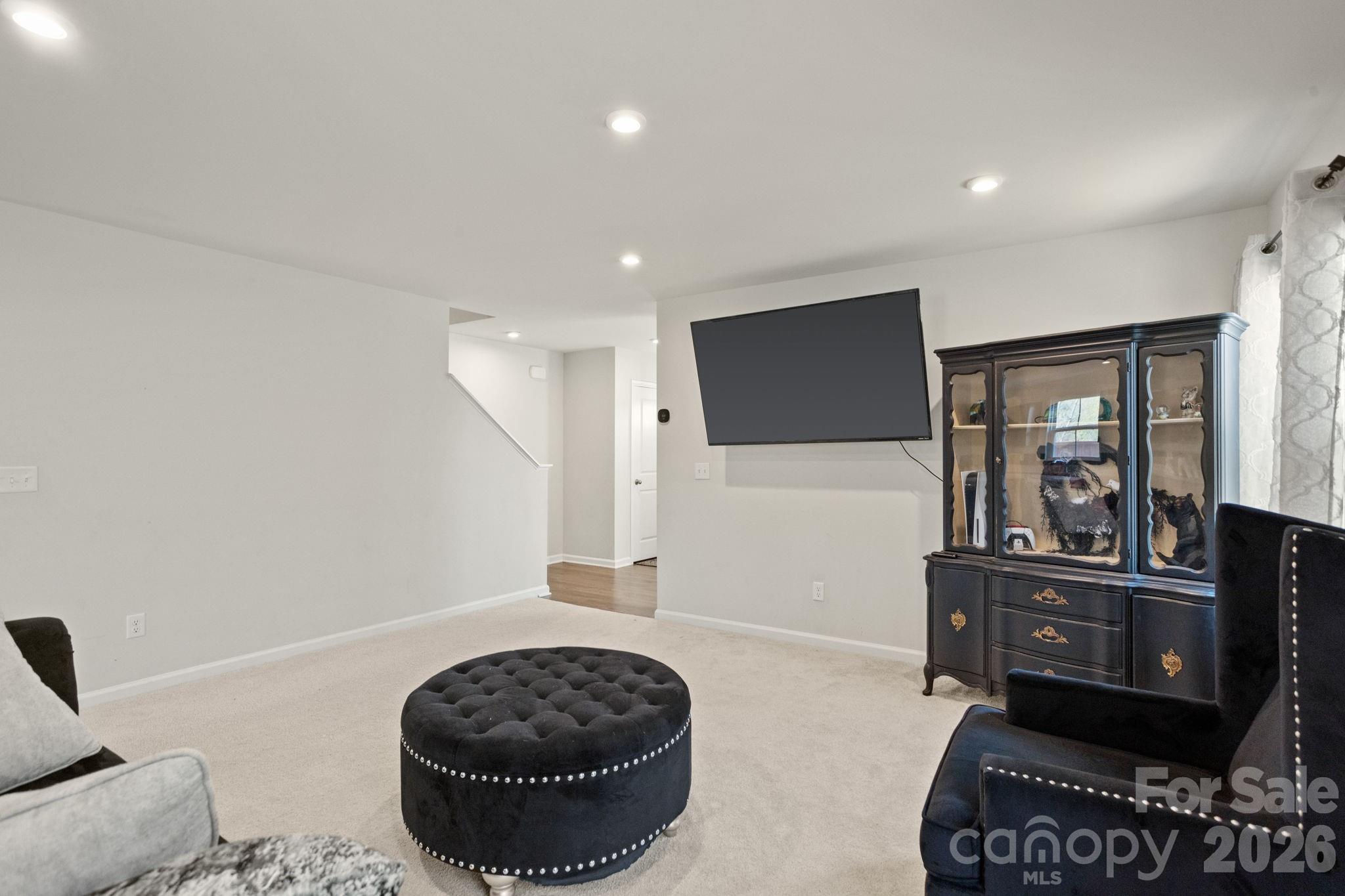 Poplar Glen - Residential