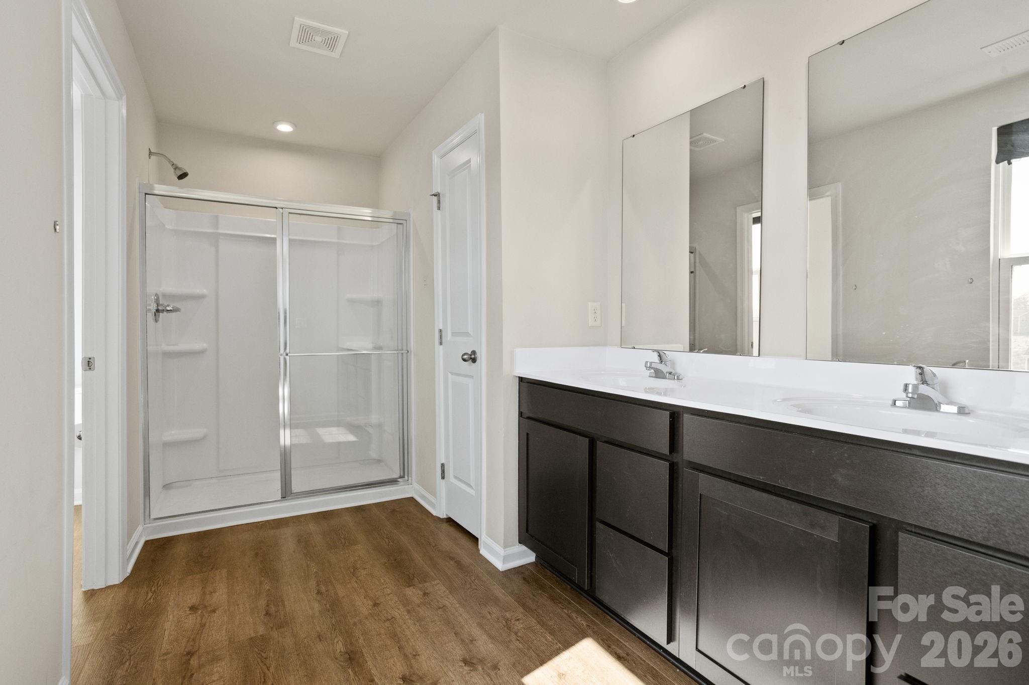 Poplar Glen - Residential