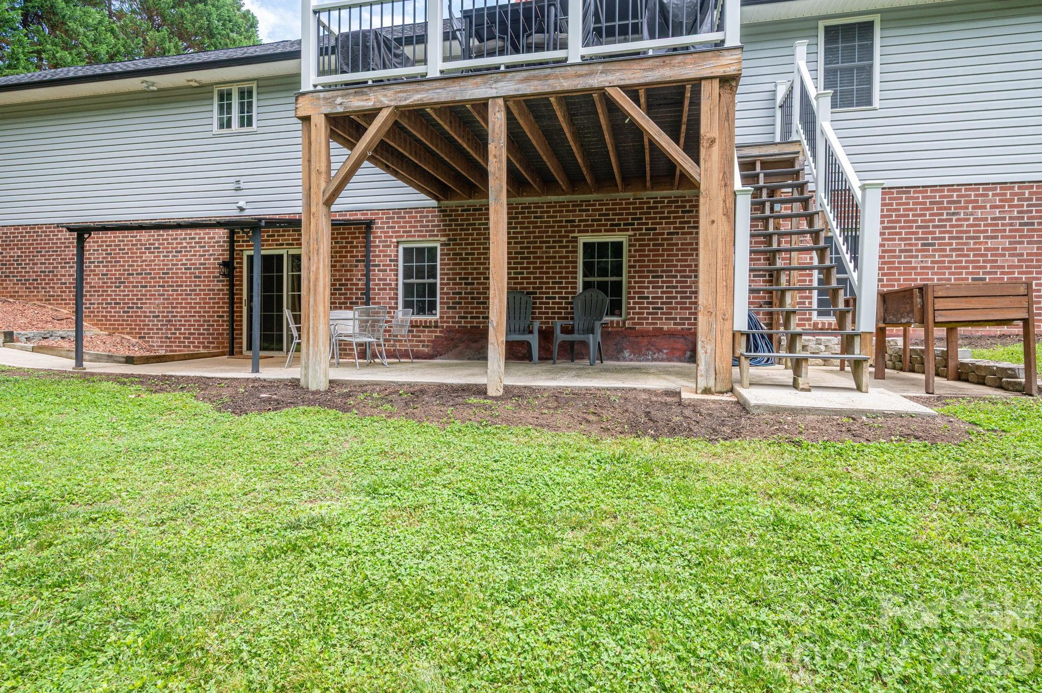 Stoney Creek Acres - Residential