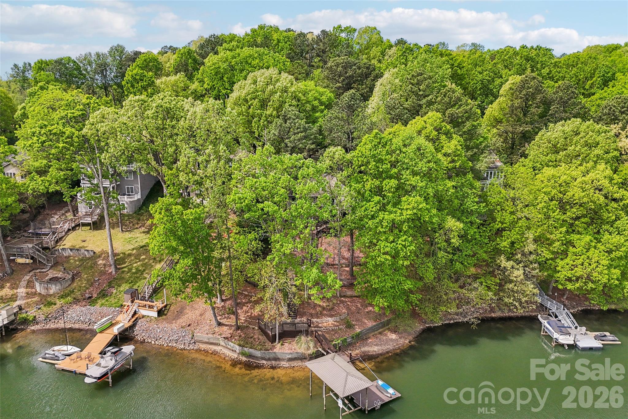 Tega Cay - Residential