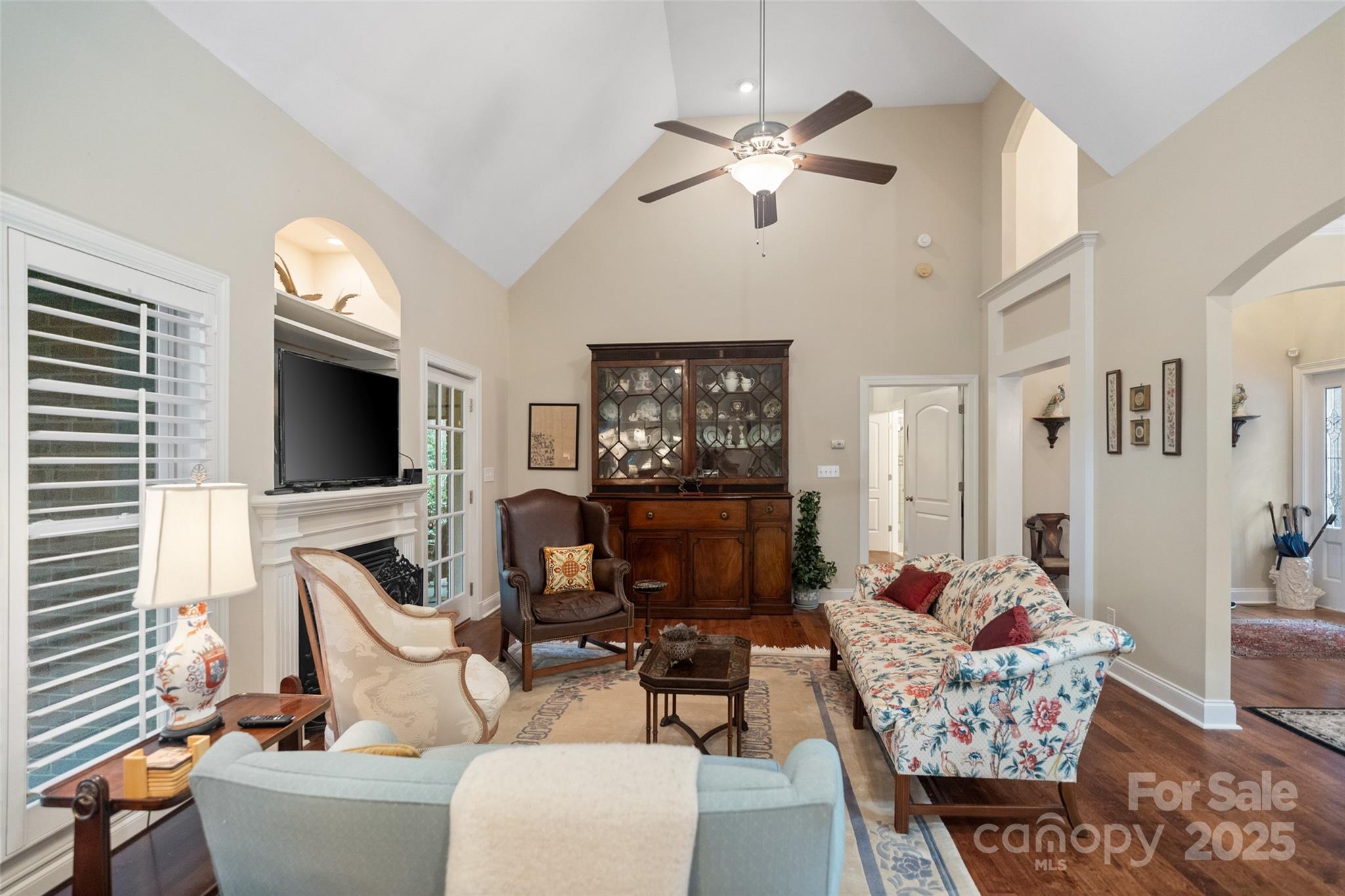 River Hills - Residential