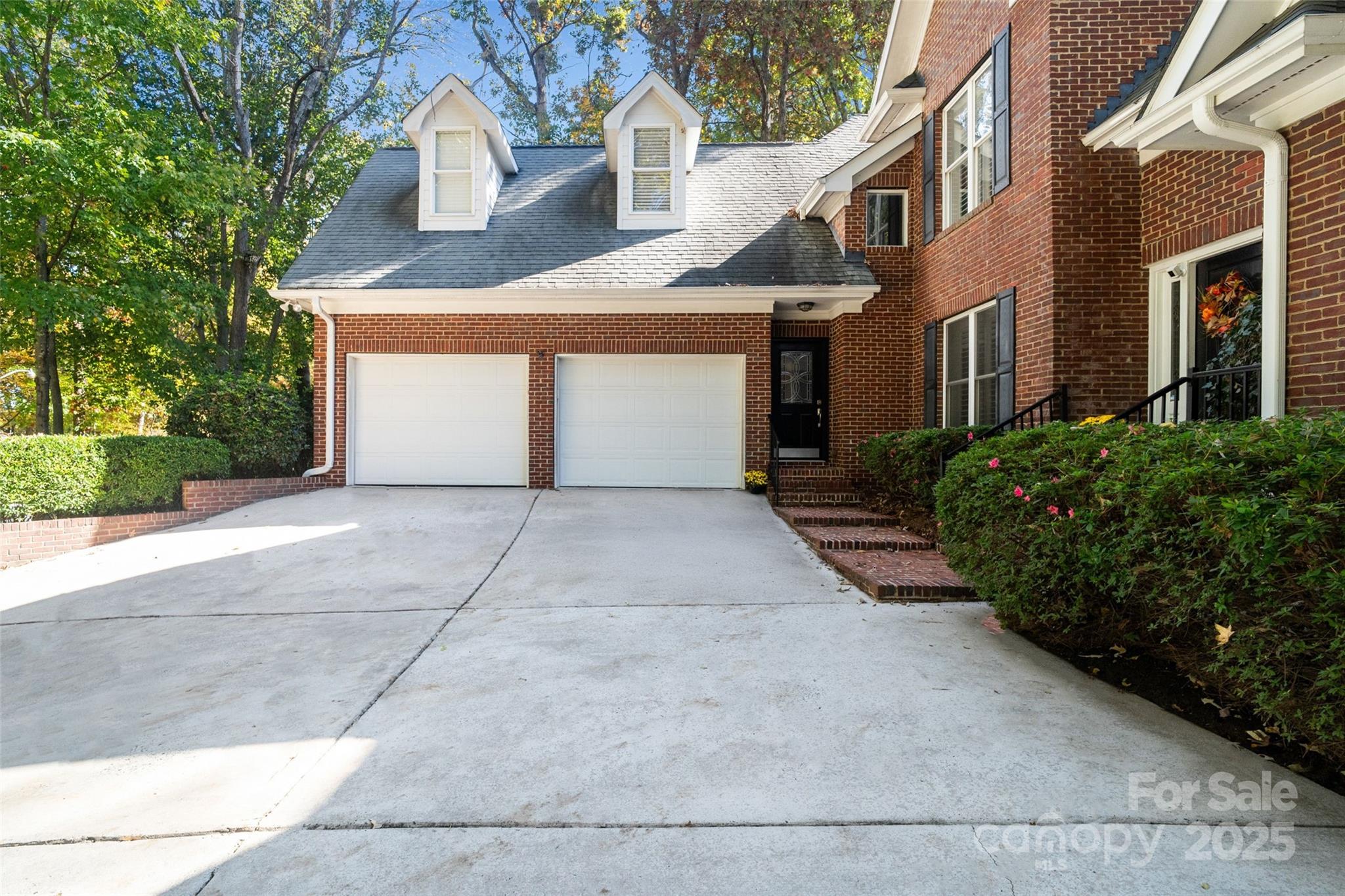 River Hills - Residential