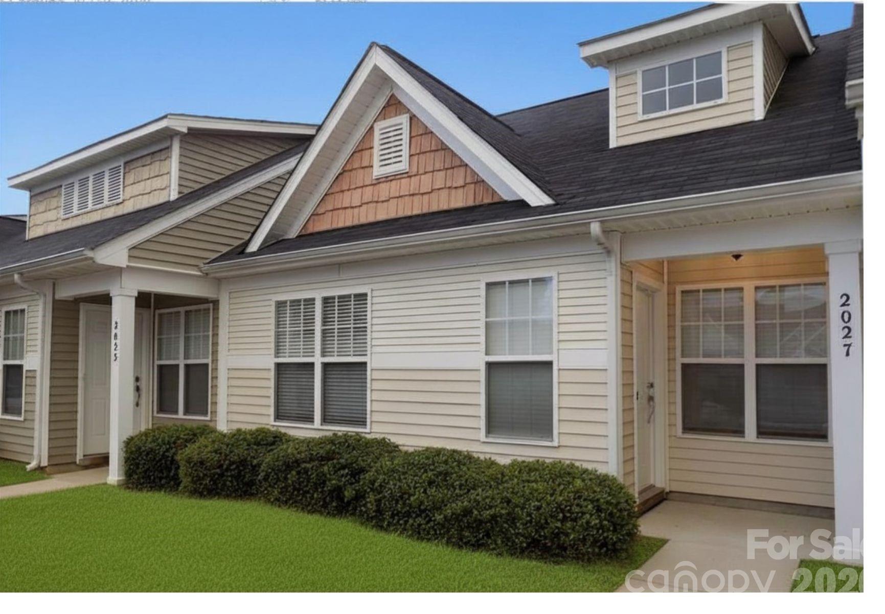 LOCATION with a capital L!! Located near Lake Wylie shopping and restaurants this three bedroom townhome offers convenience in the  beautiful Lake Wylie community. The very private primary suite is located on the second floor. This suite features a huge walk-in closet and an alcove perfect for  a reading nook, a desk or a craft area. The kitchen opens into the great room for easy entertaining. A large fenced in patio offers the opportunity for summer grilling or just relaxing. This townhome is located in the Harpers Mill community which has it’s own pool and club house.