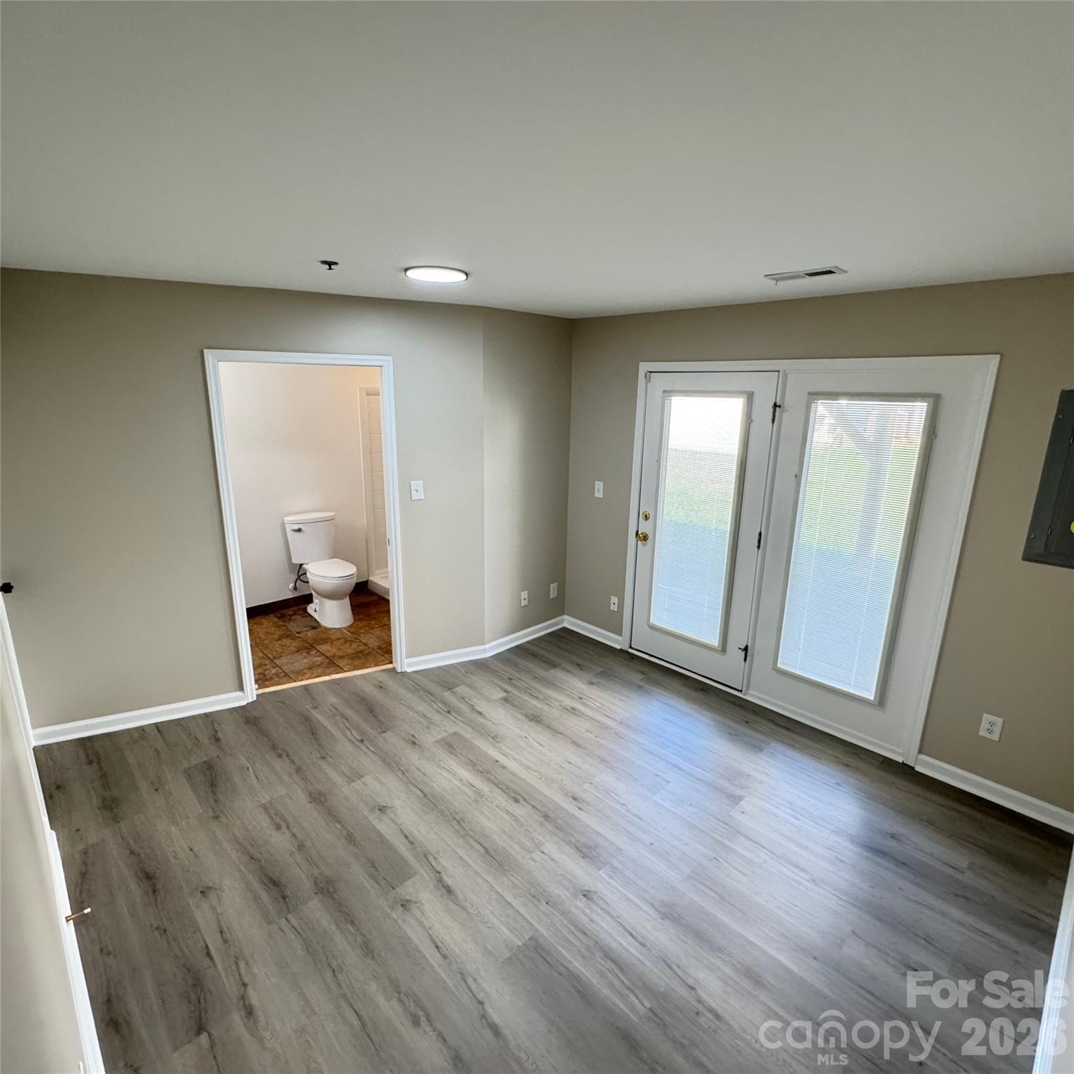 Avalon at Mallard Creek - Residential
