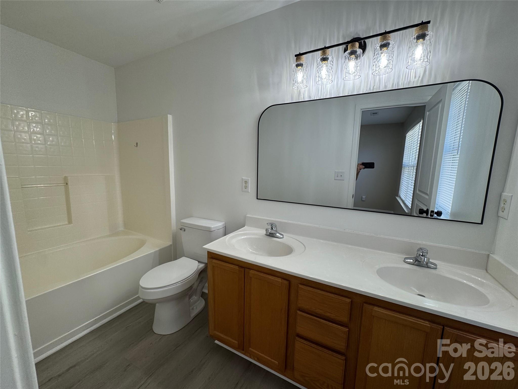 Avalon at Mallard Creek - Residential