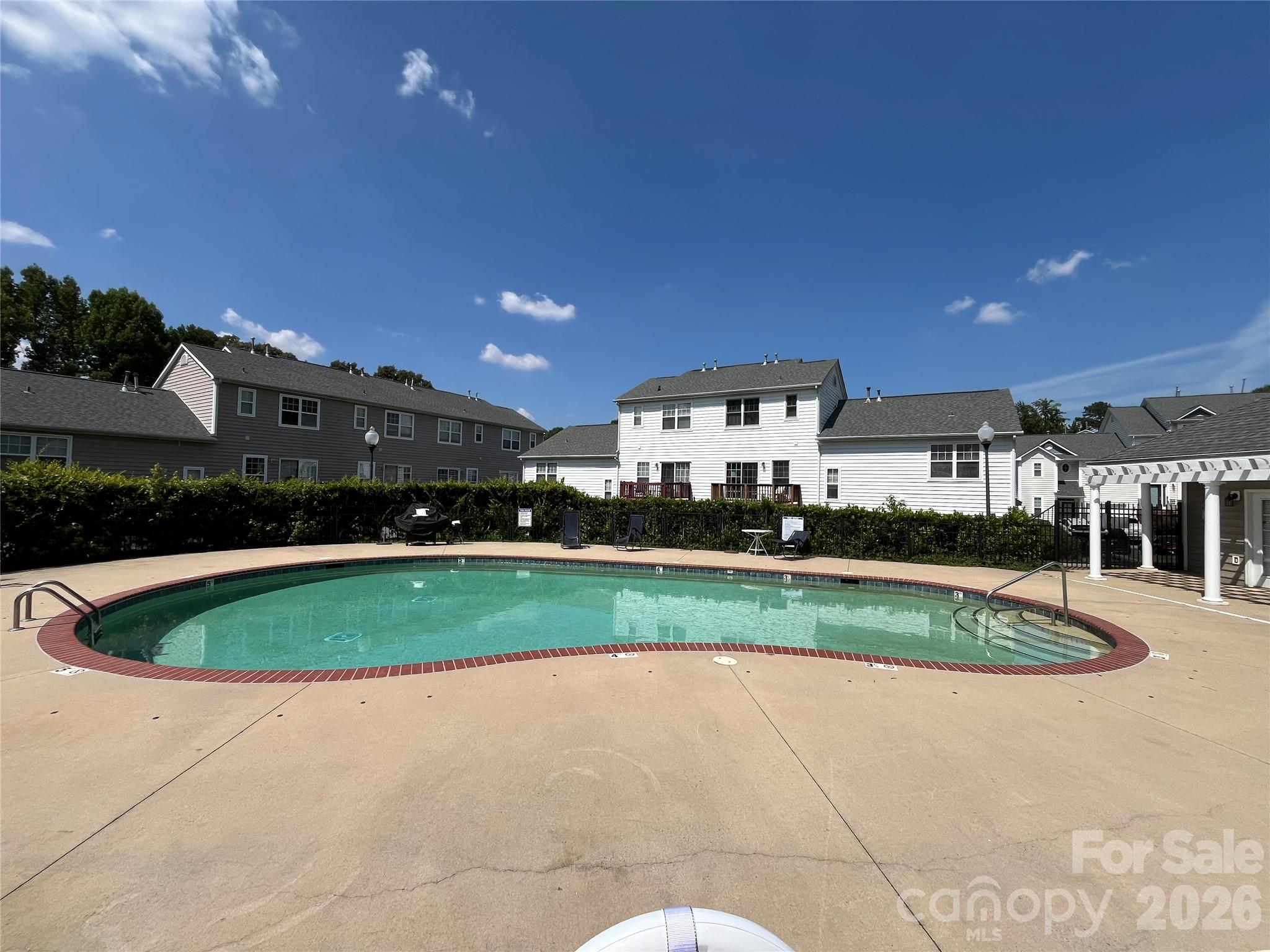 Avalon at Mallard Creek - Residential