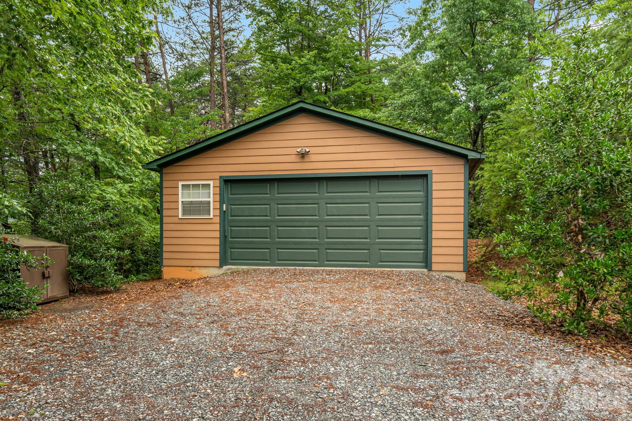 Rumbling Bald on Lake Lure - Residential