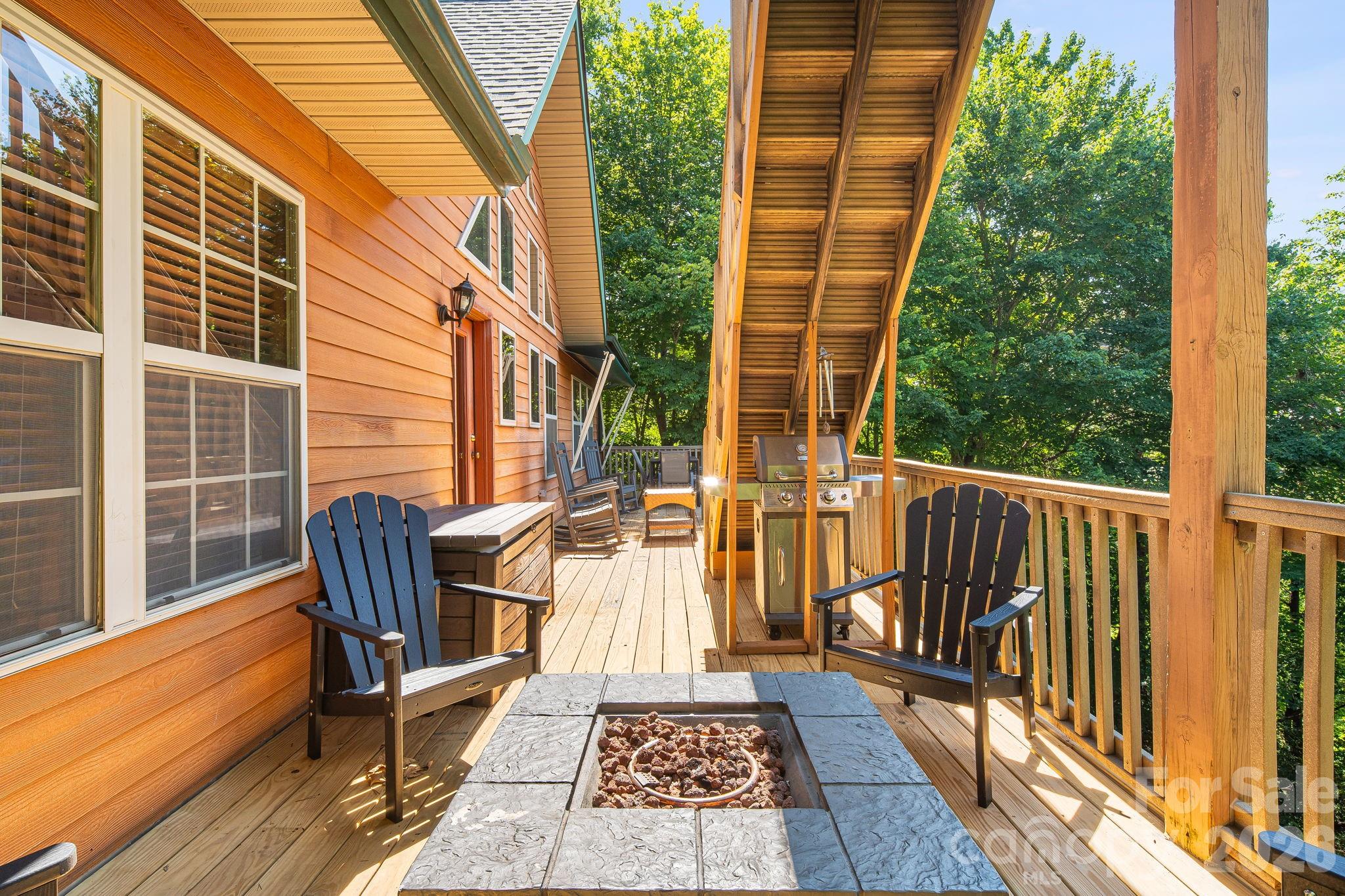 Rumbling Bald on Lake Lure - Residential