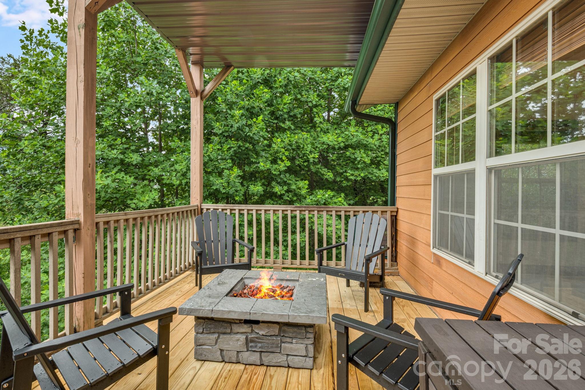 Rumbling Bald on Lake Lure - Residential
