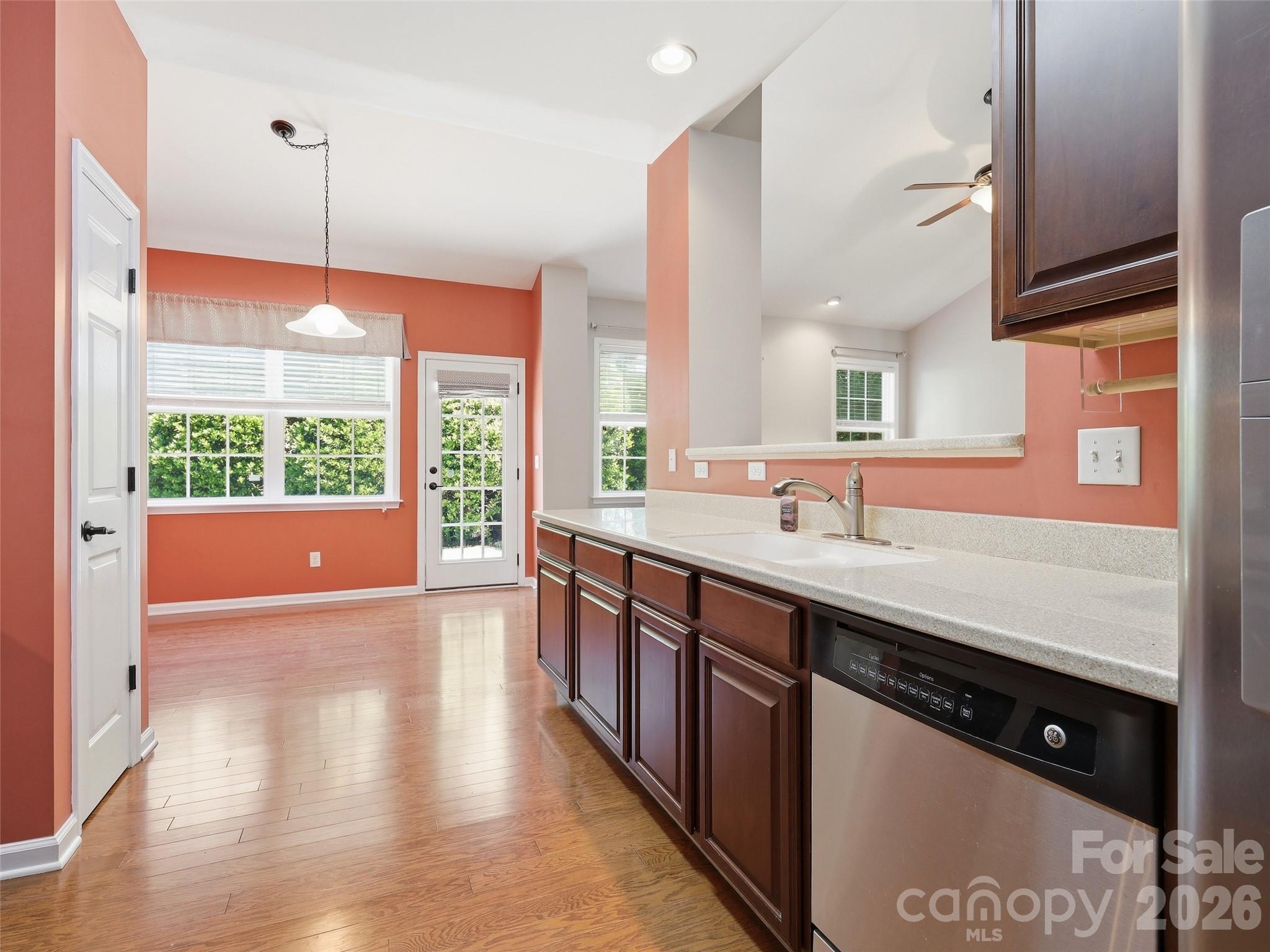 River Walk - Residential