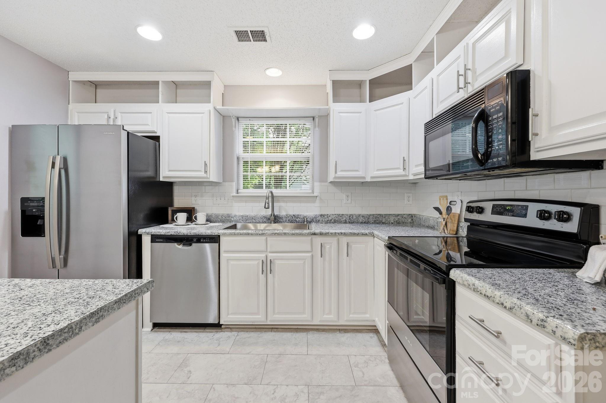 Holly Ridge - Residential