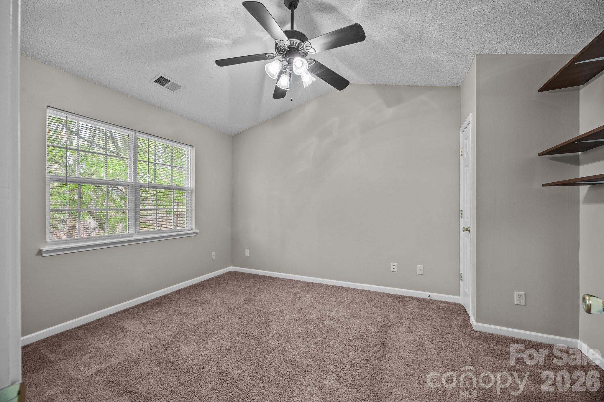 Holly Ridge - Residential