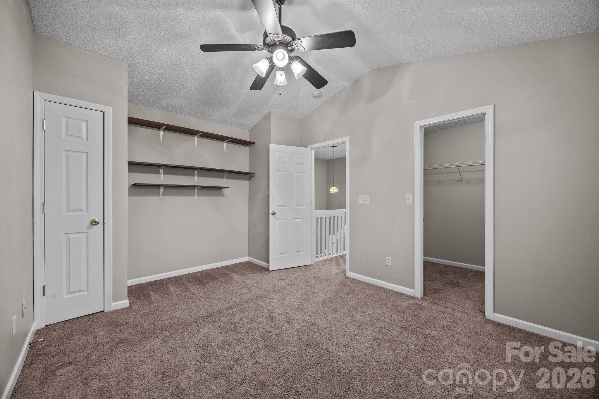 Holly Ridge - Residential