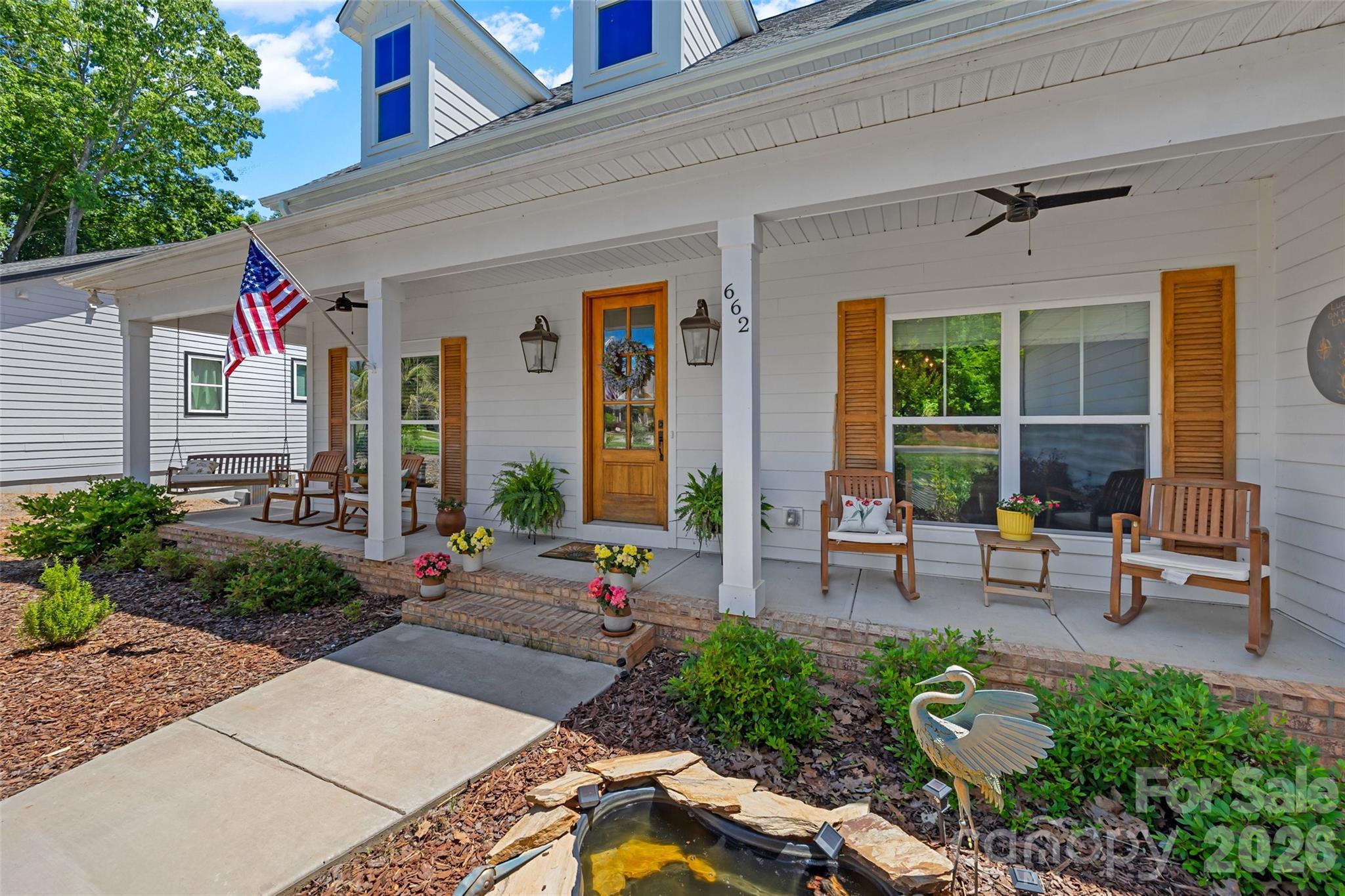 Lake Crest - Residential