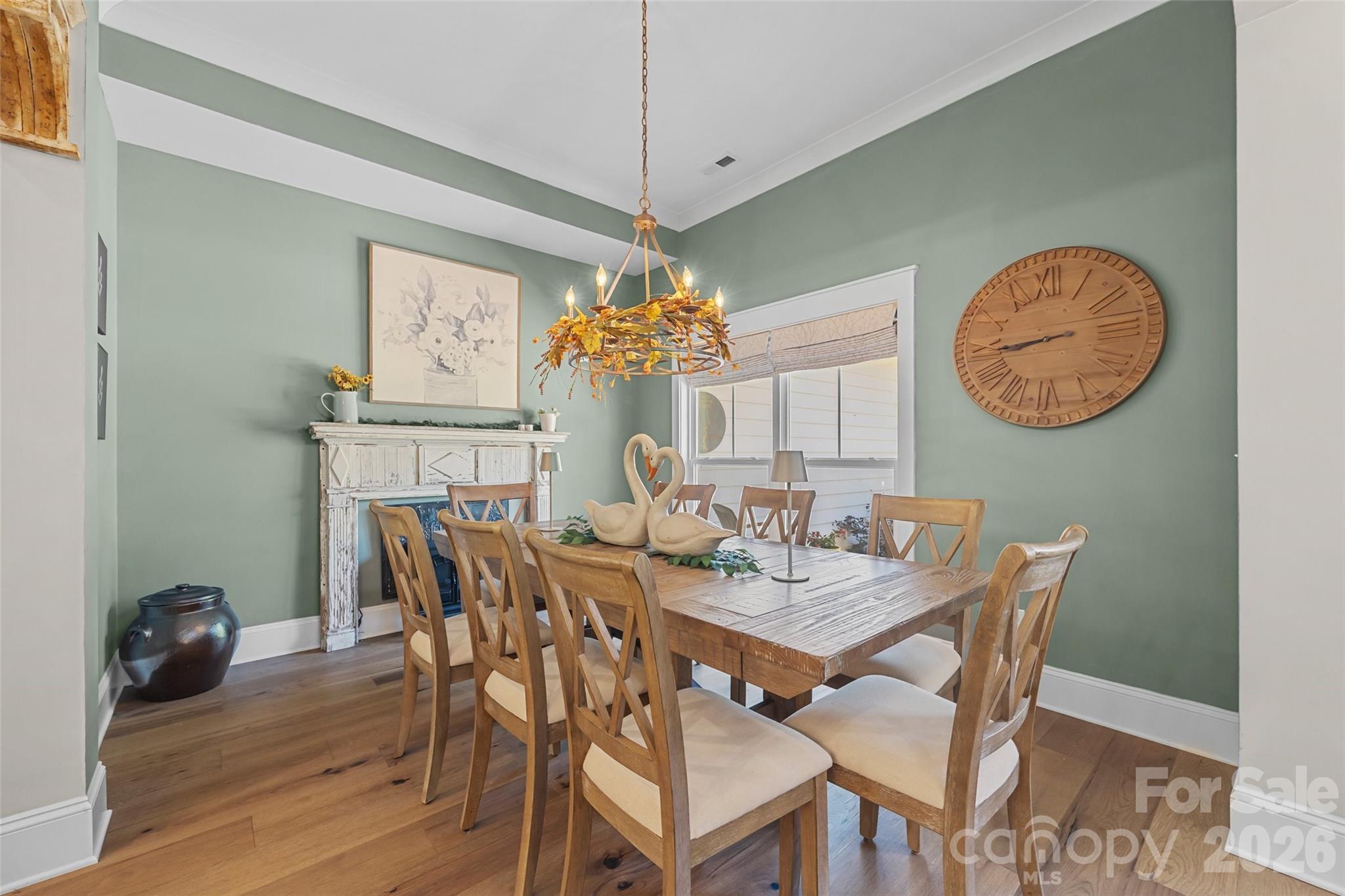 Lake Crest - Residential
