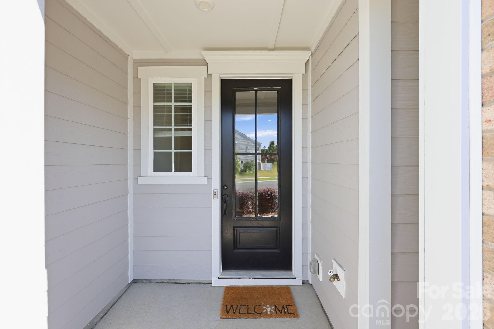 The Commons At Farmington - Residential