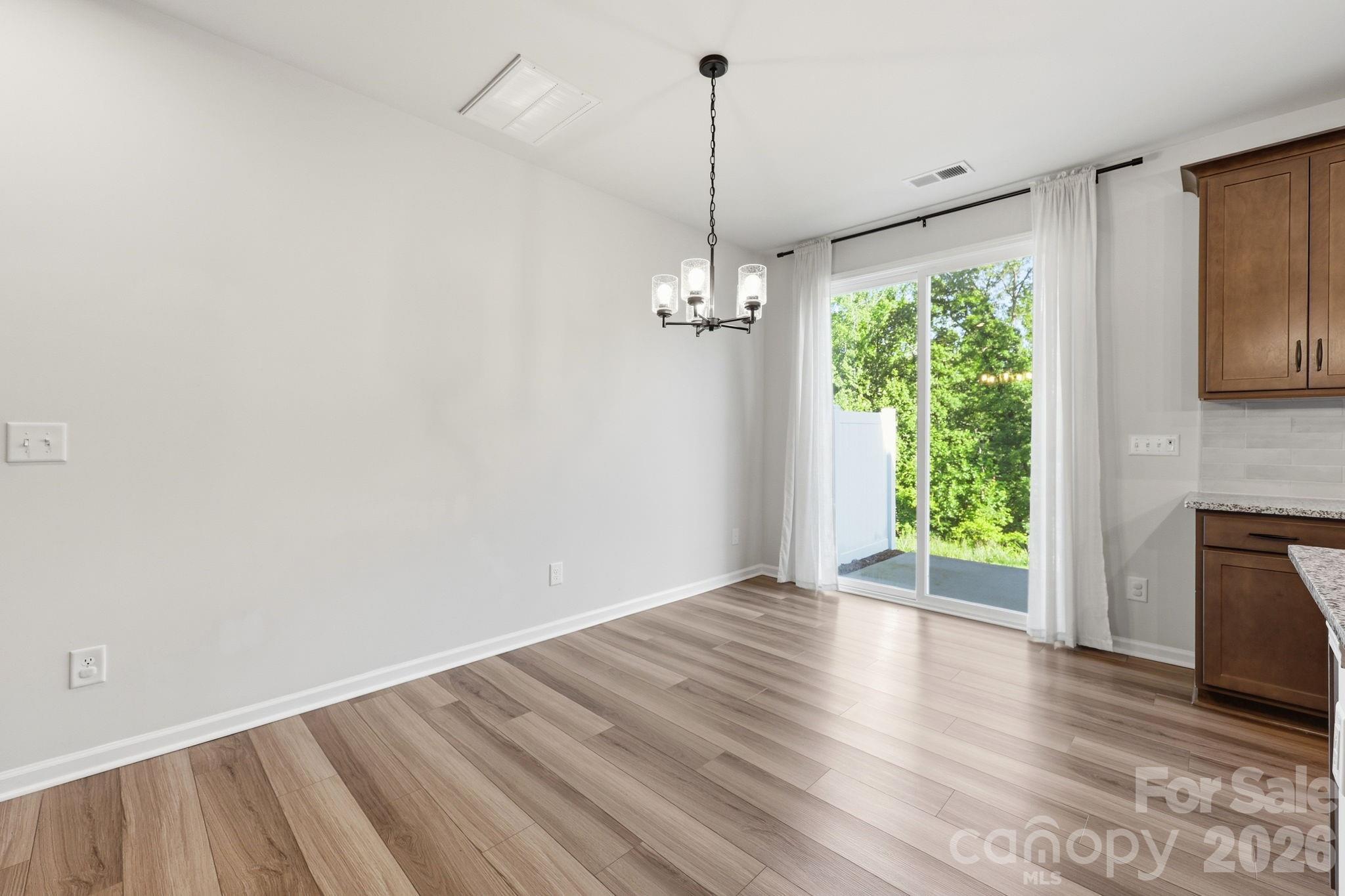 The Commons At Farmington - Residential