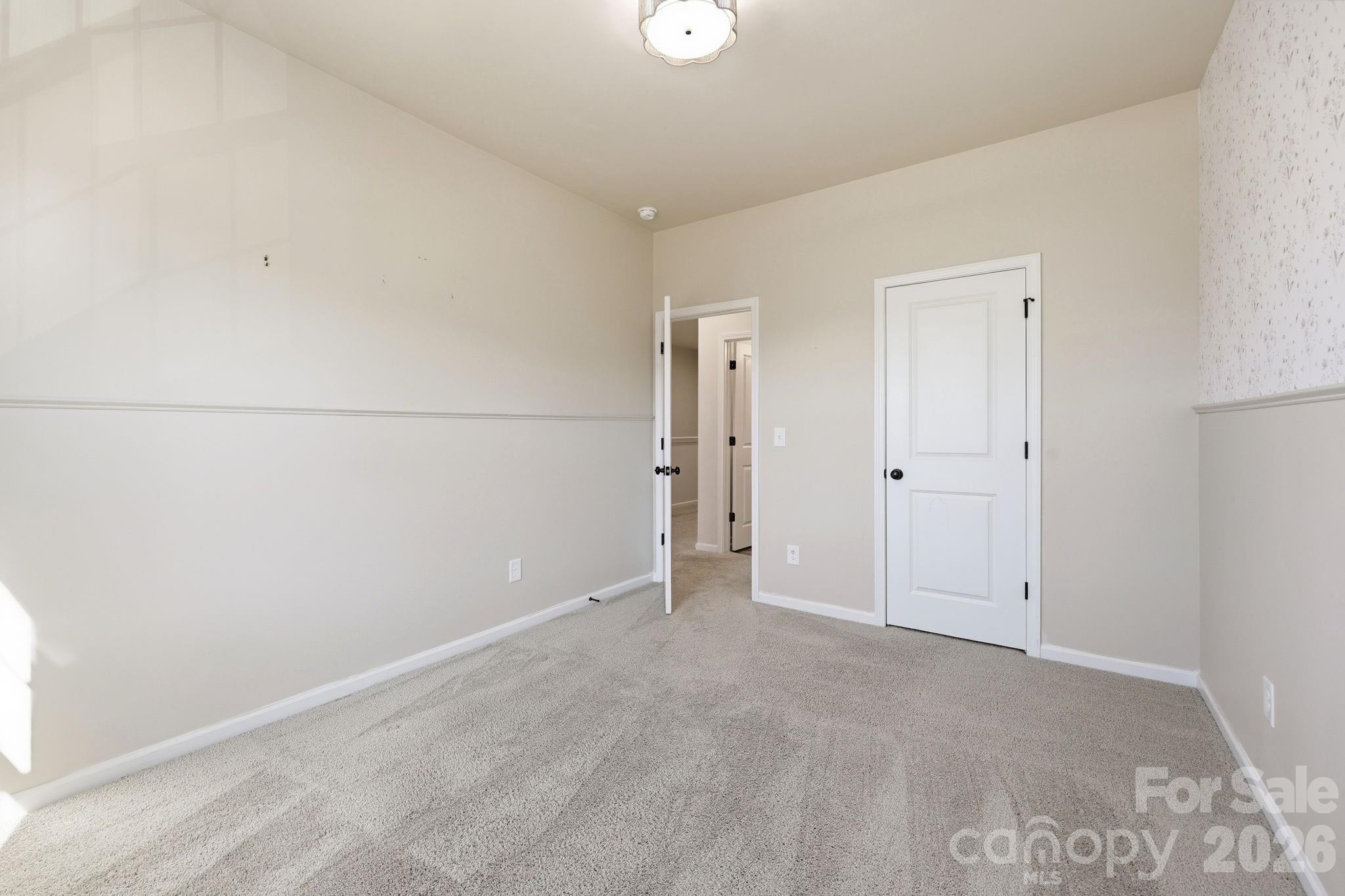 The Commons At Farmington - Residential