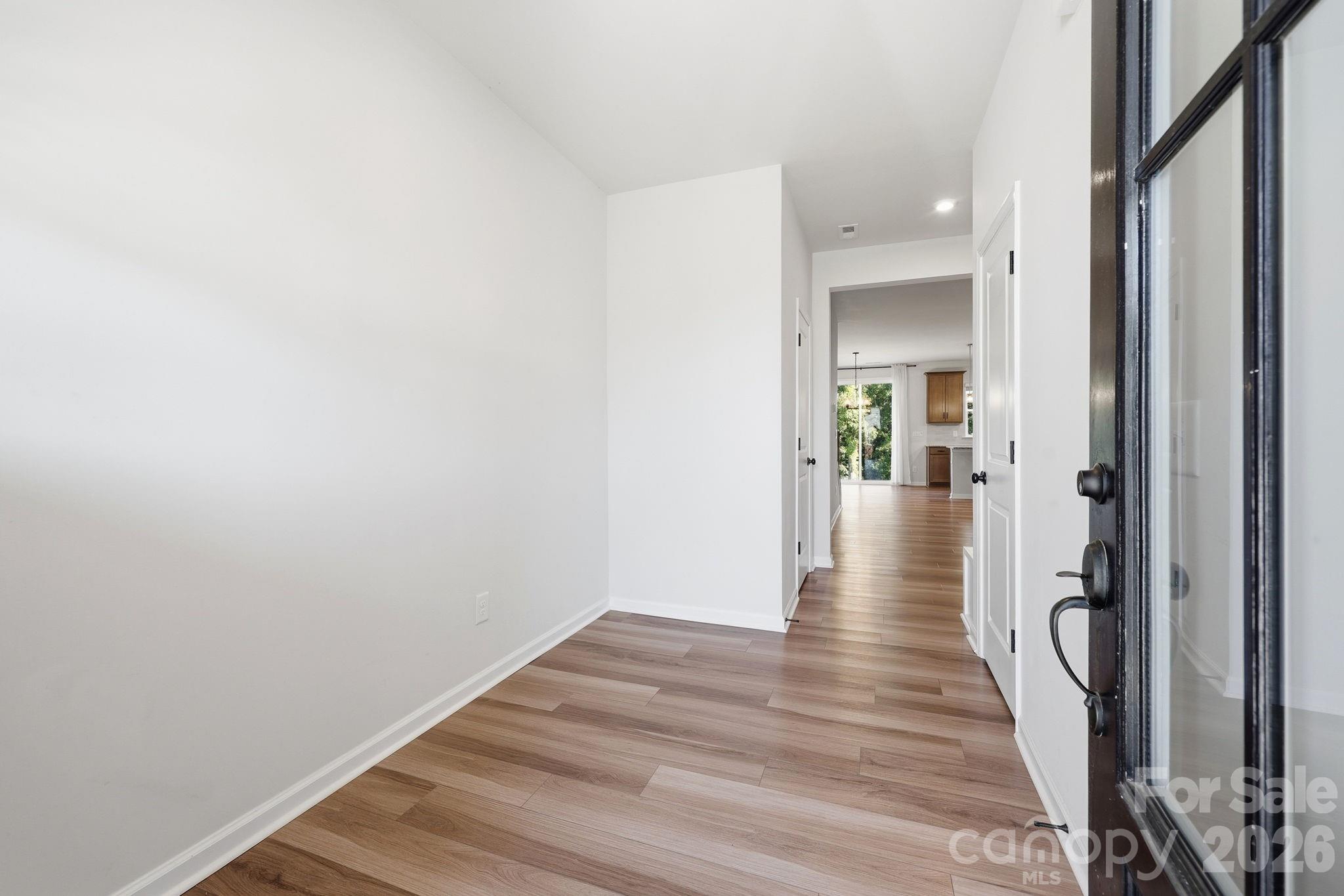 The Commons At Farmington - Residential