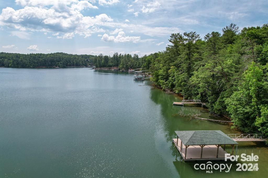 The Peninsula at Lake James - Land