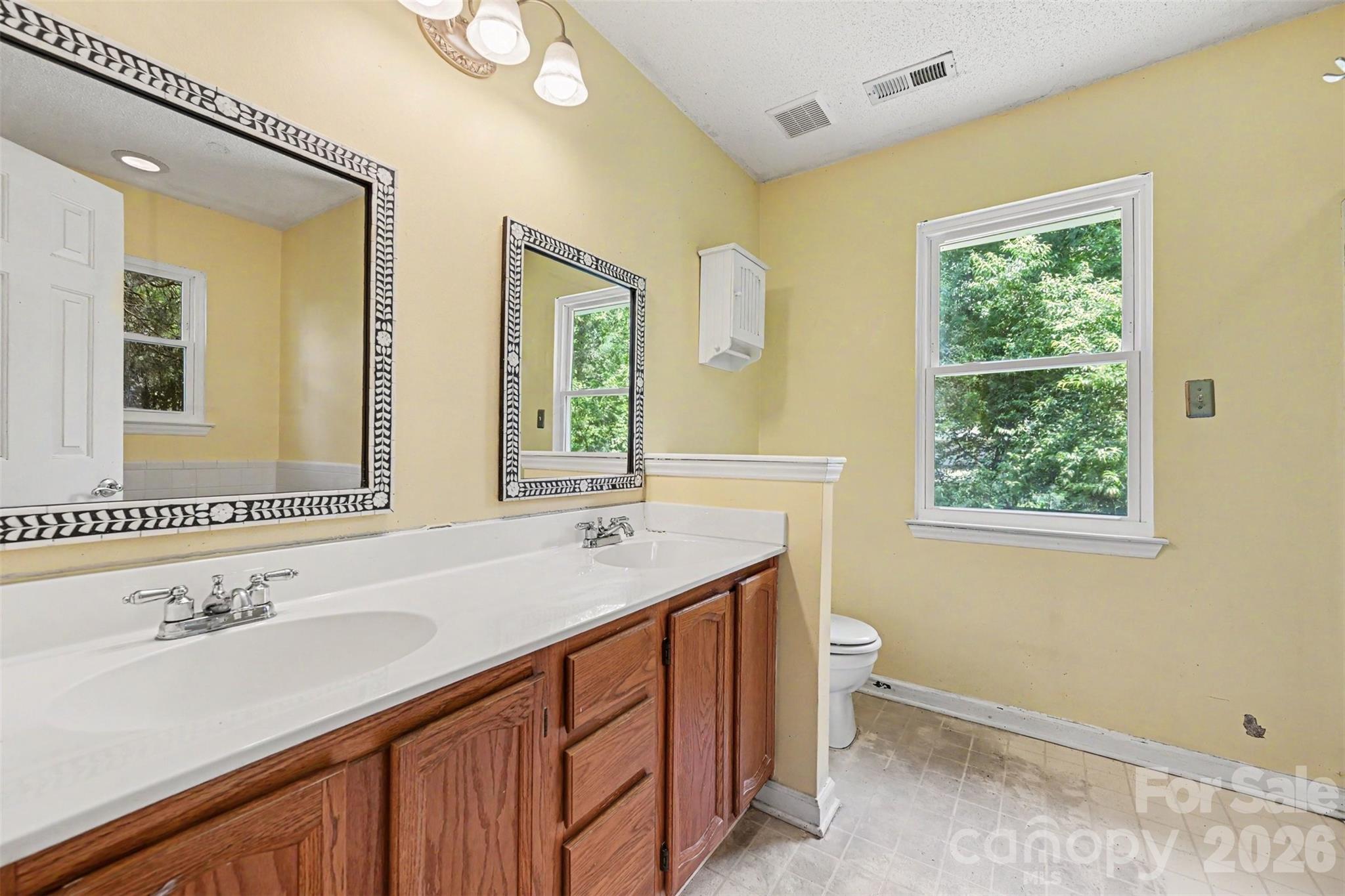 Wedgewood - Residential