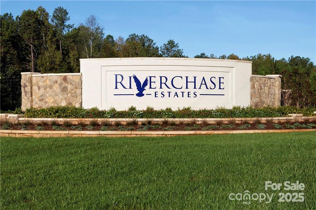 Riverchase - Land