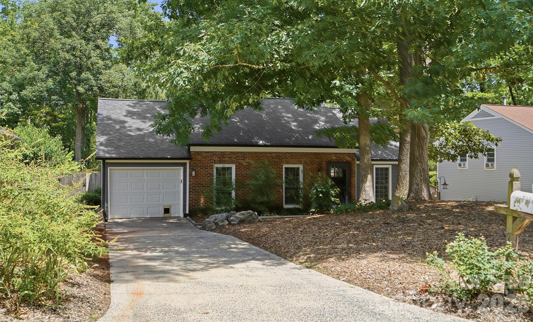 Chestnut Lake - Residential
