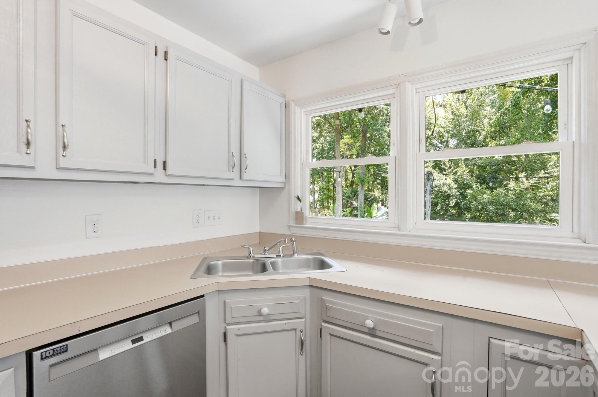Chestnut Lake - Residential