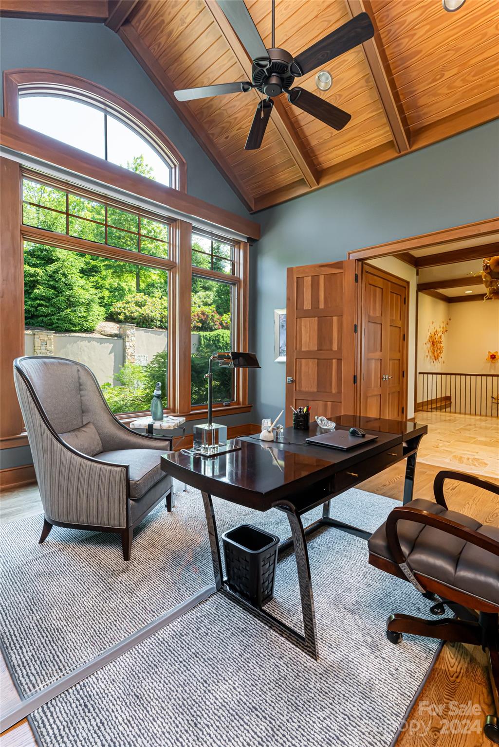 Reynolds Mountain - Residential