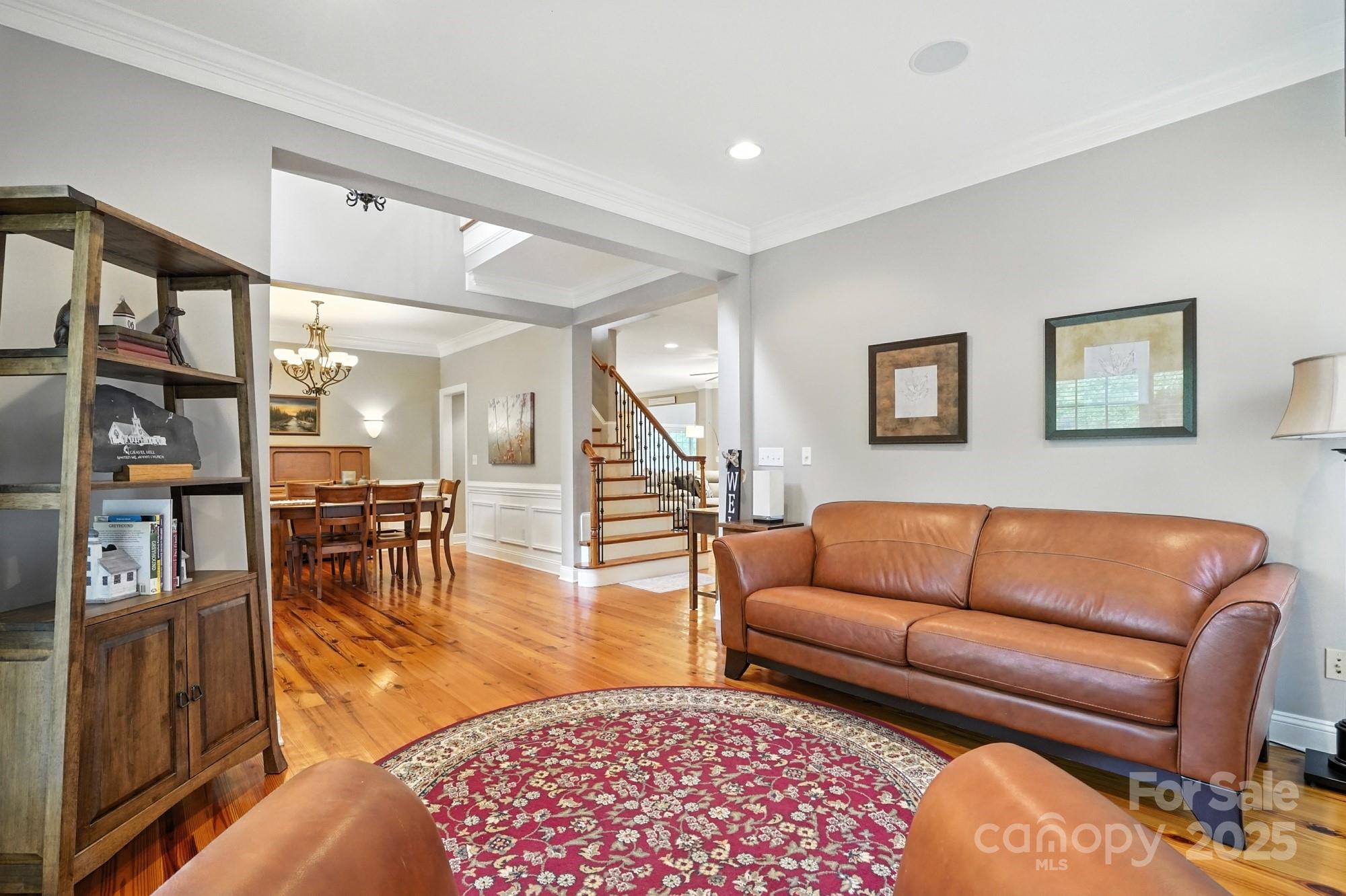 Lake Shore - Residential