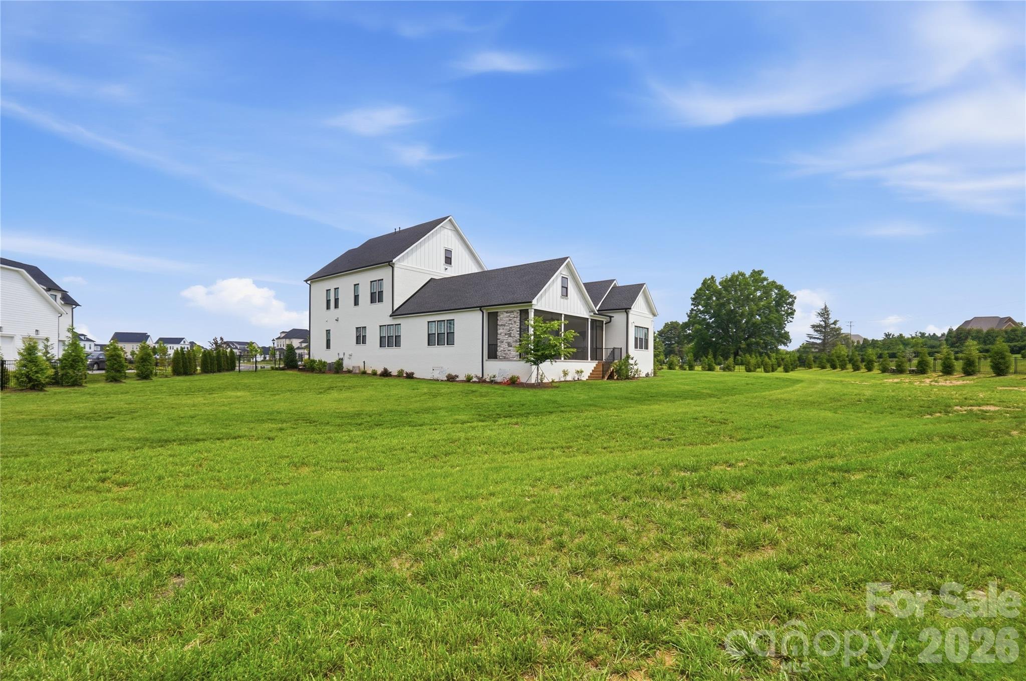 Broadmoor at Marvin - Residential