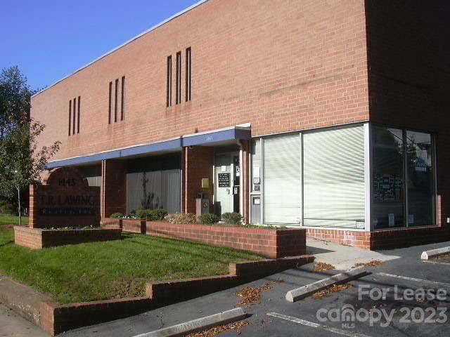 2nd floor office space, 24 hour access; Free parking available, Utilities included, Convenient to uptown and Interstates. Please note Renters Insurance is required.