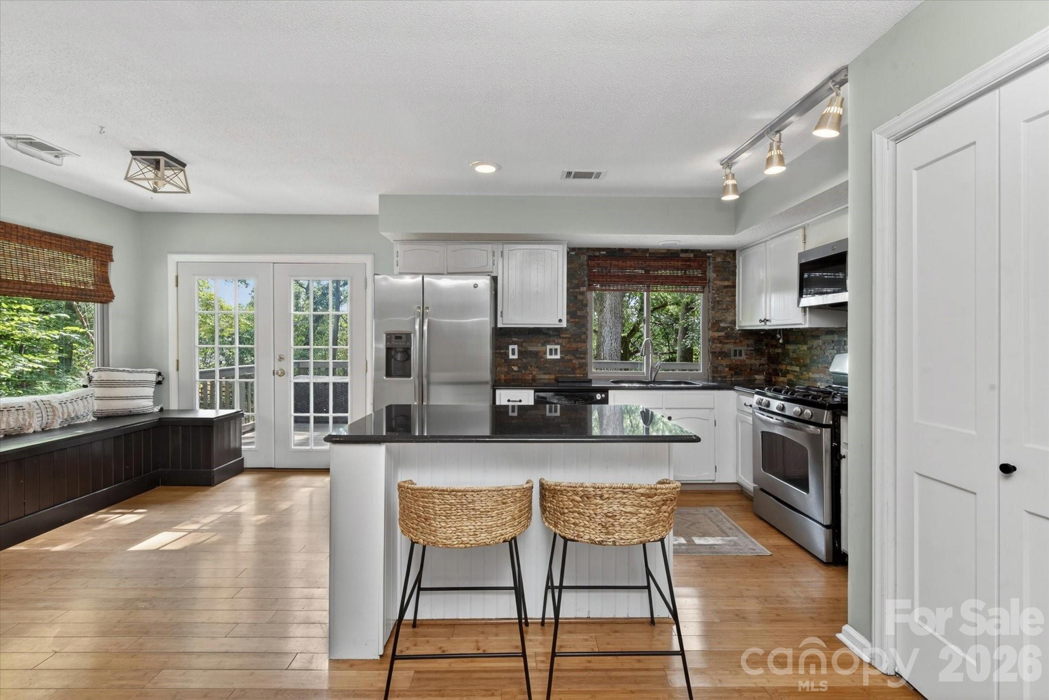 Stoneybrook - Residential