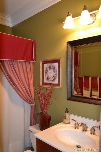 Laurel Creek - Residential