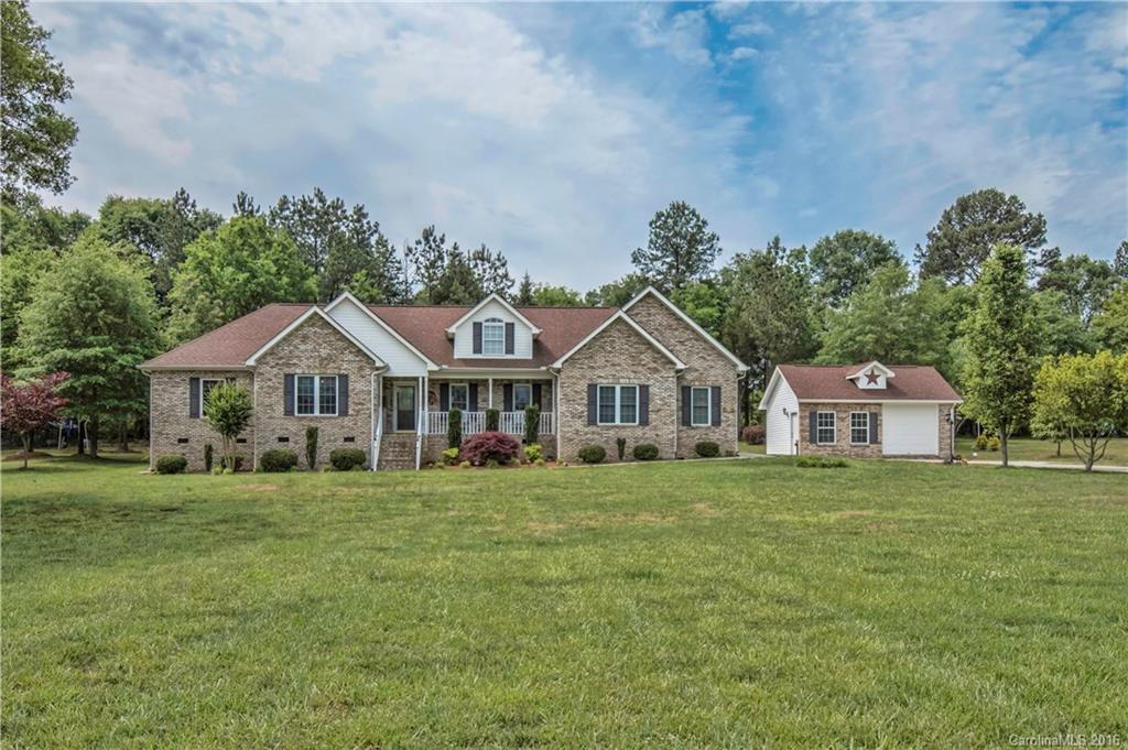 Eagle Glen - Residential