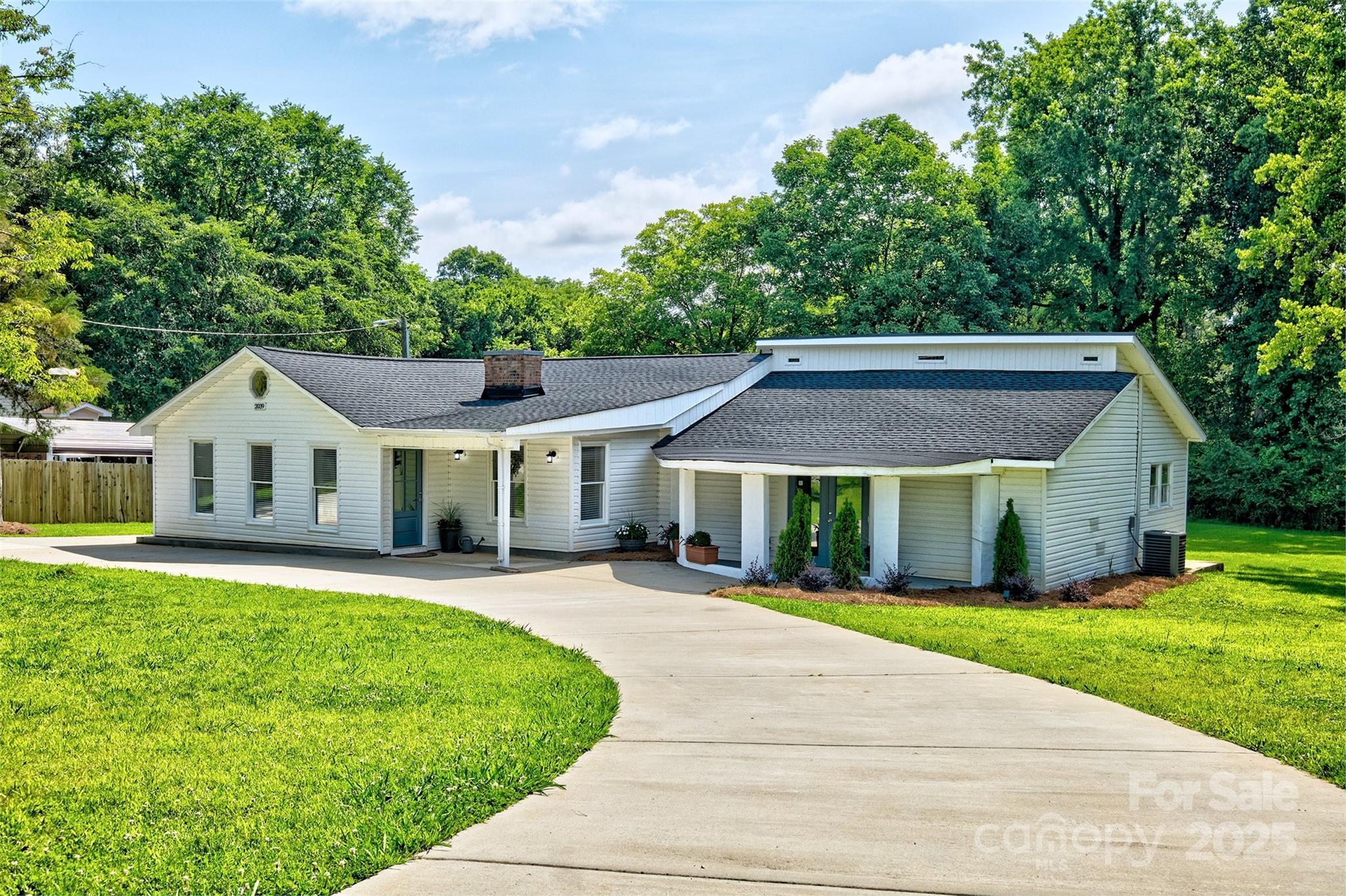 Fabulous remodel on this ranch home on approximately 1 acre lot. New flooring, new cabinets, interior painted neutral colors,  2 bathrooms completely redone, new lighting and fixtures, & new carpet. Large lot that is flat and partial privacy fence on 2 sides that is easily converted for your furry friends. Chicken coop and outbuilding to remain. Located on a quiet street close to York dining and shopping. NO HOA!!
