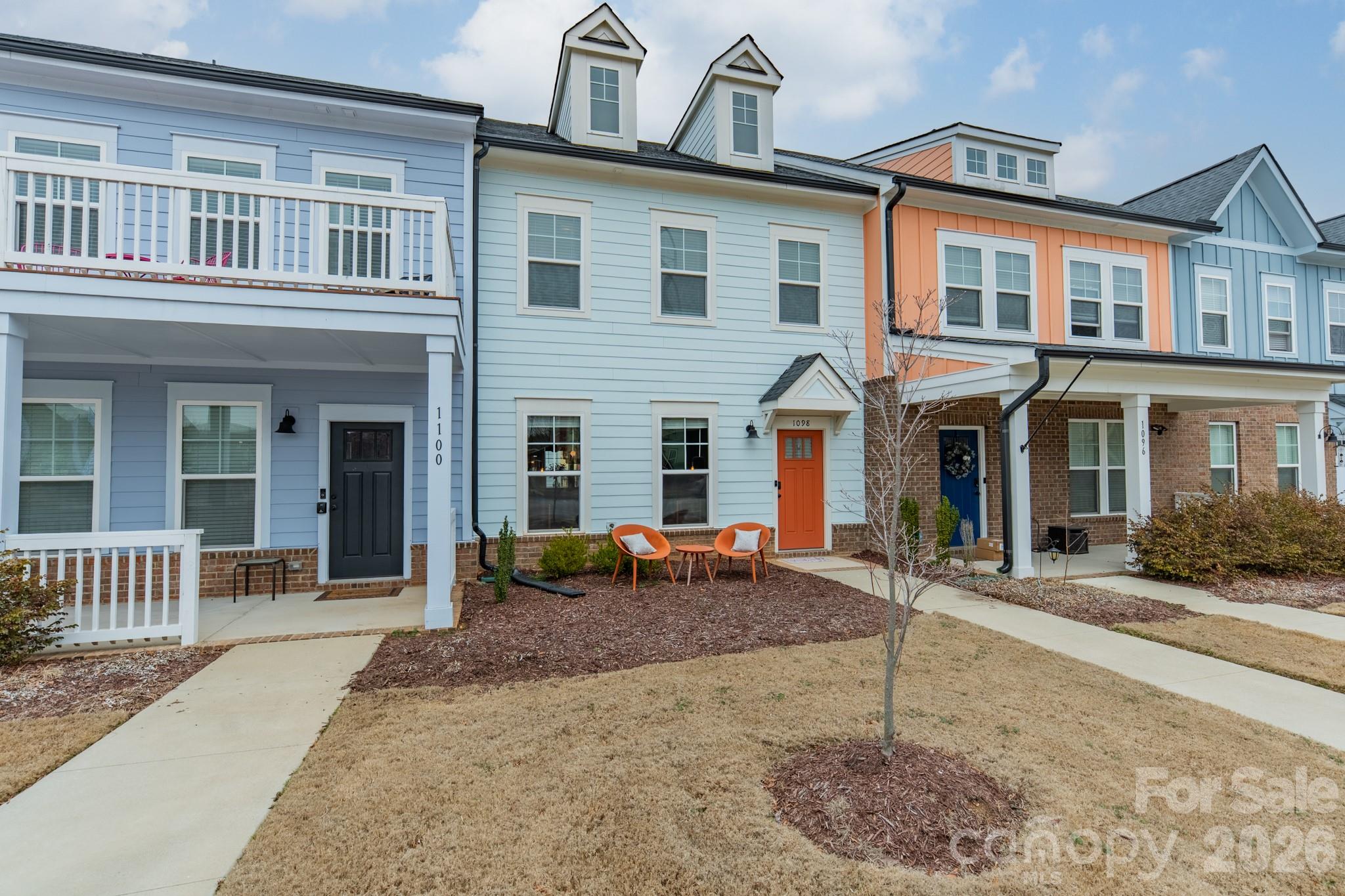 Riverwalk - Residential