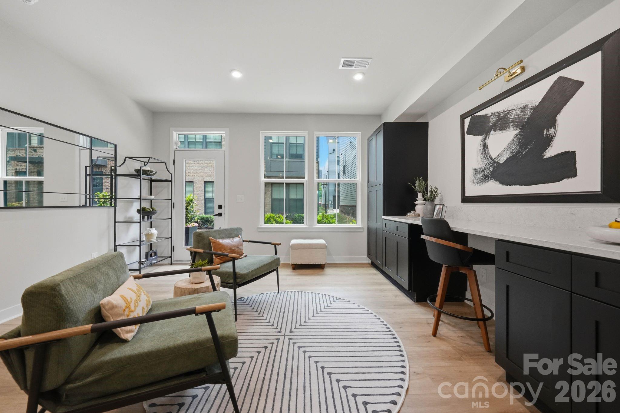 Southrail Station - Residential