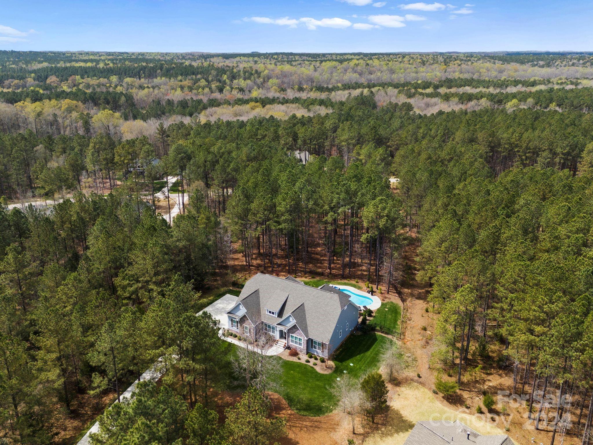 Riverchase Estates - Residential