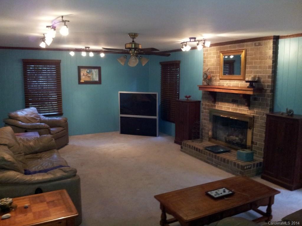 Monterey Hills - Residential Lease