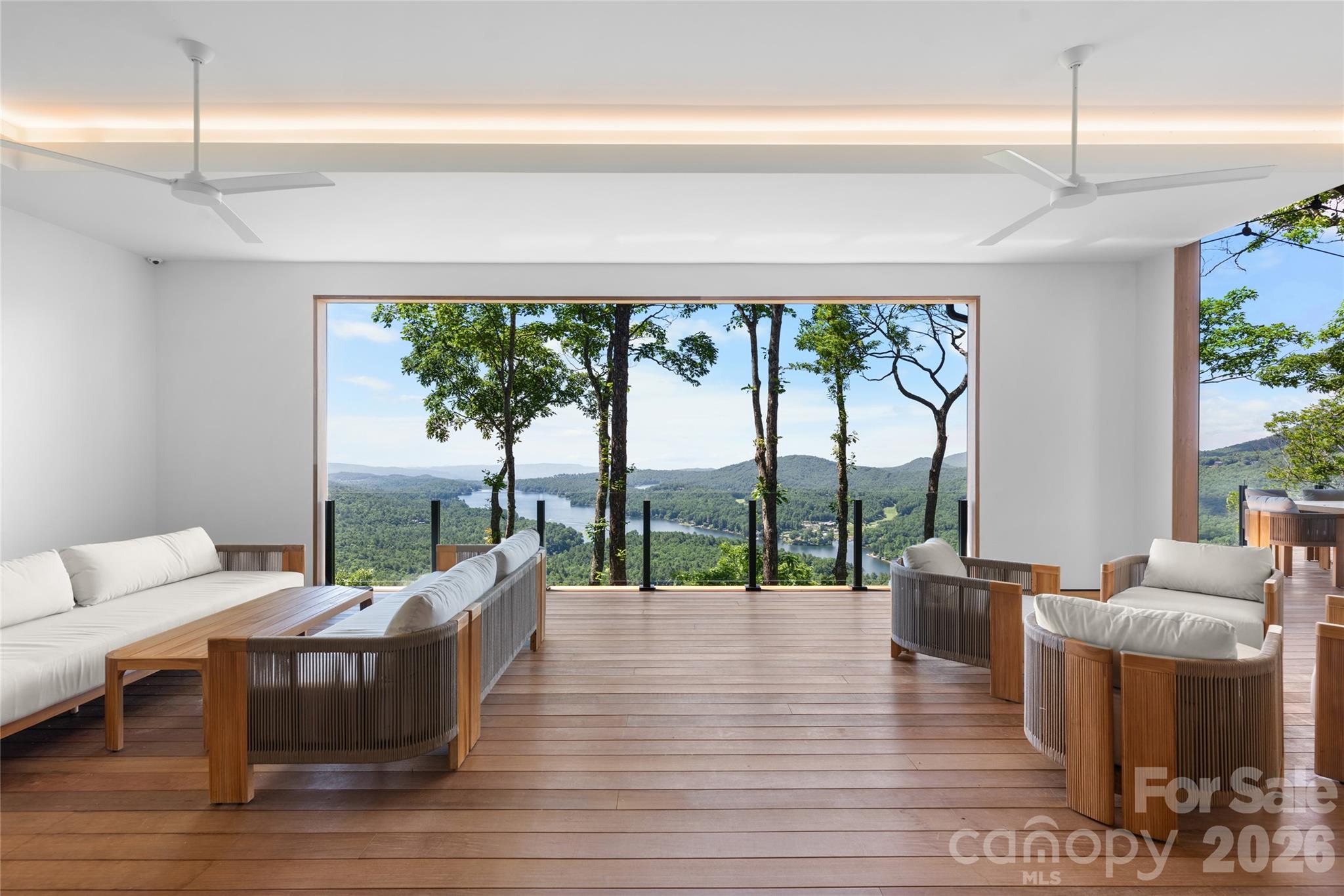 Lake Toxaway Estates - Residential
