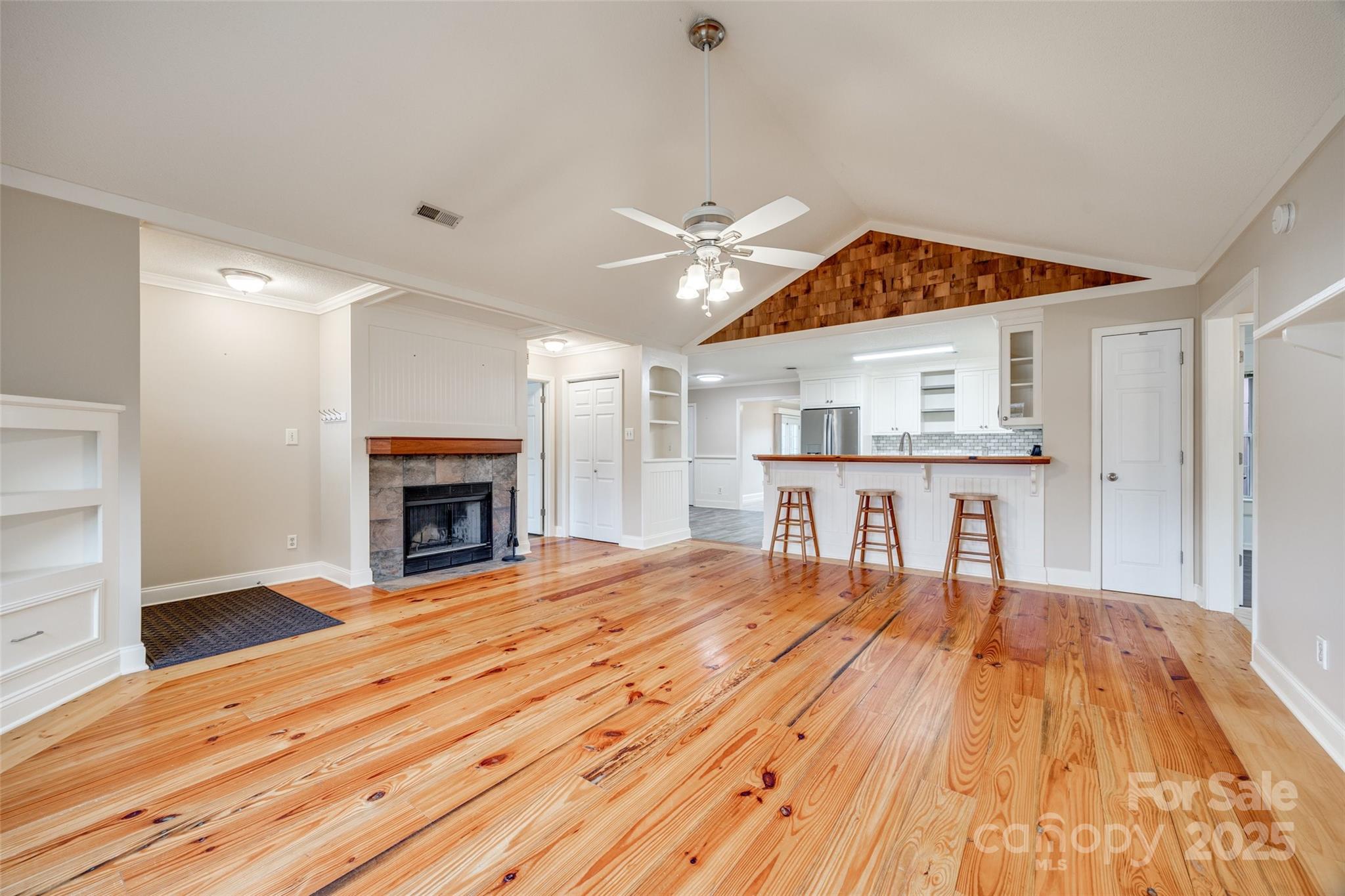 Wimbleton Woods - Residential