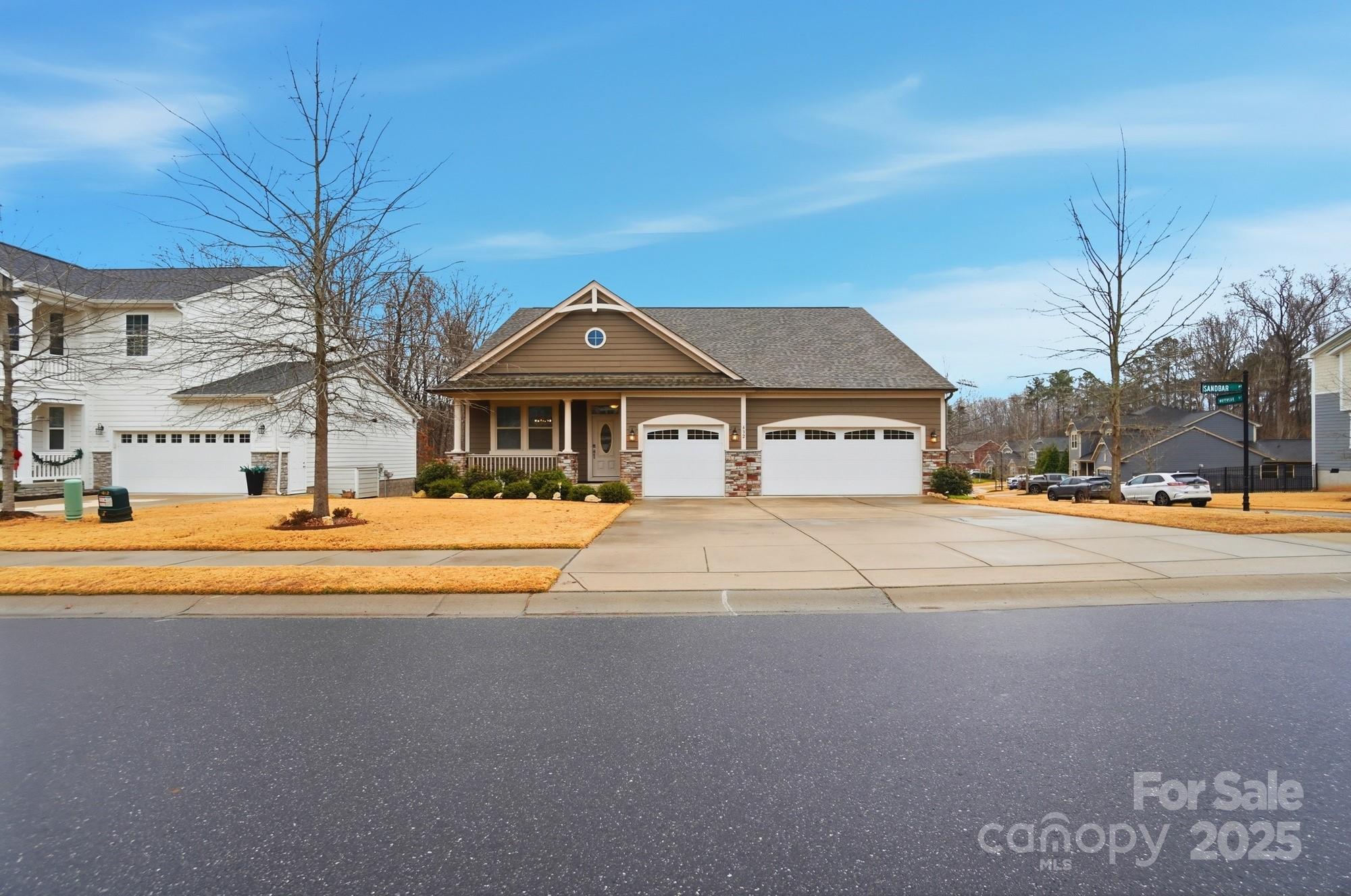 Lake Crest - Residential