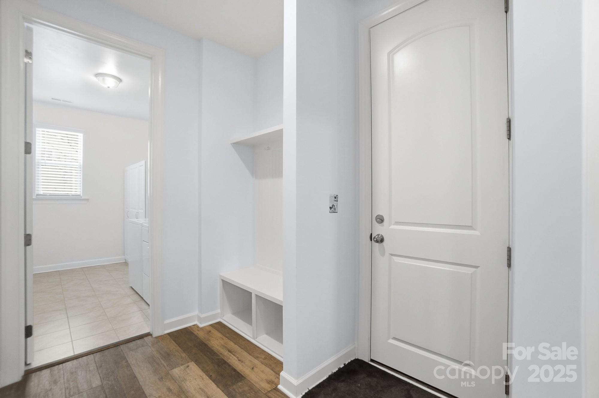Lake Crest - Residential