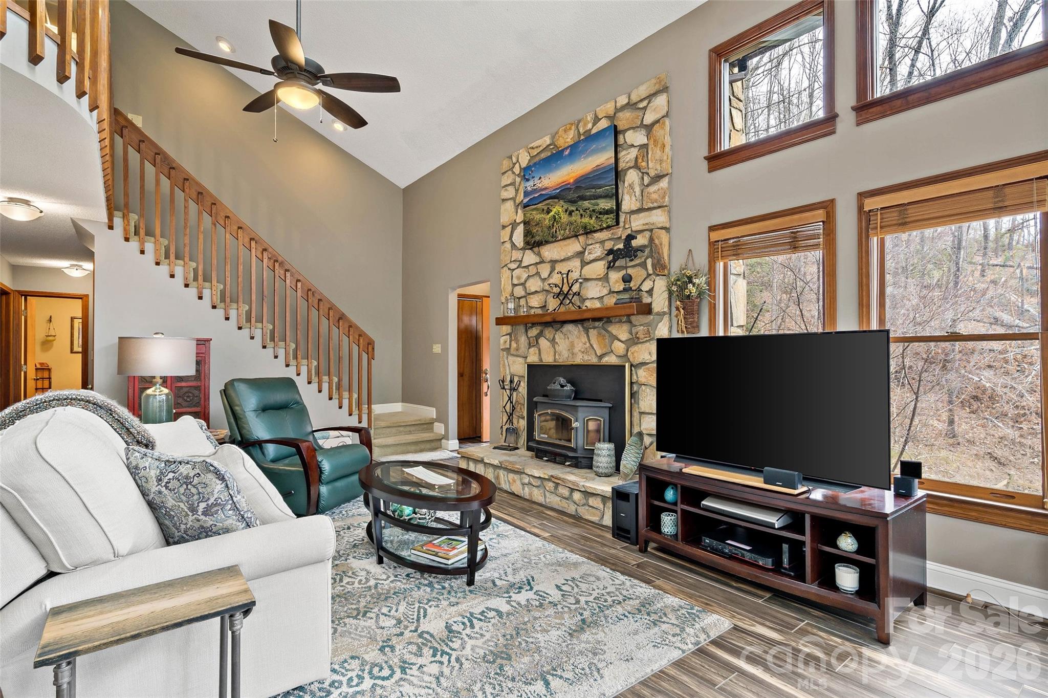 Gateway Mountain - Residential