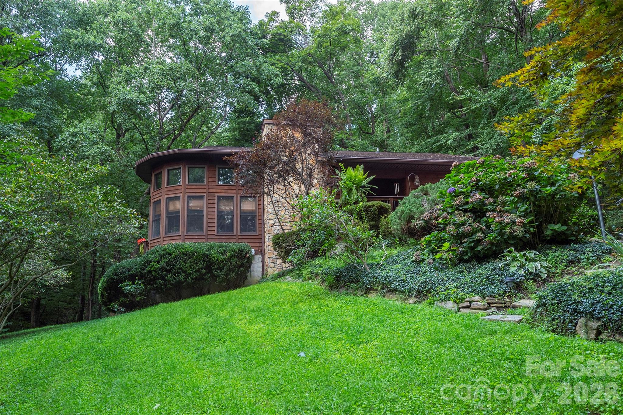 Gateway Mountain - Residential