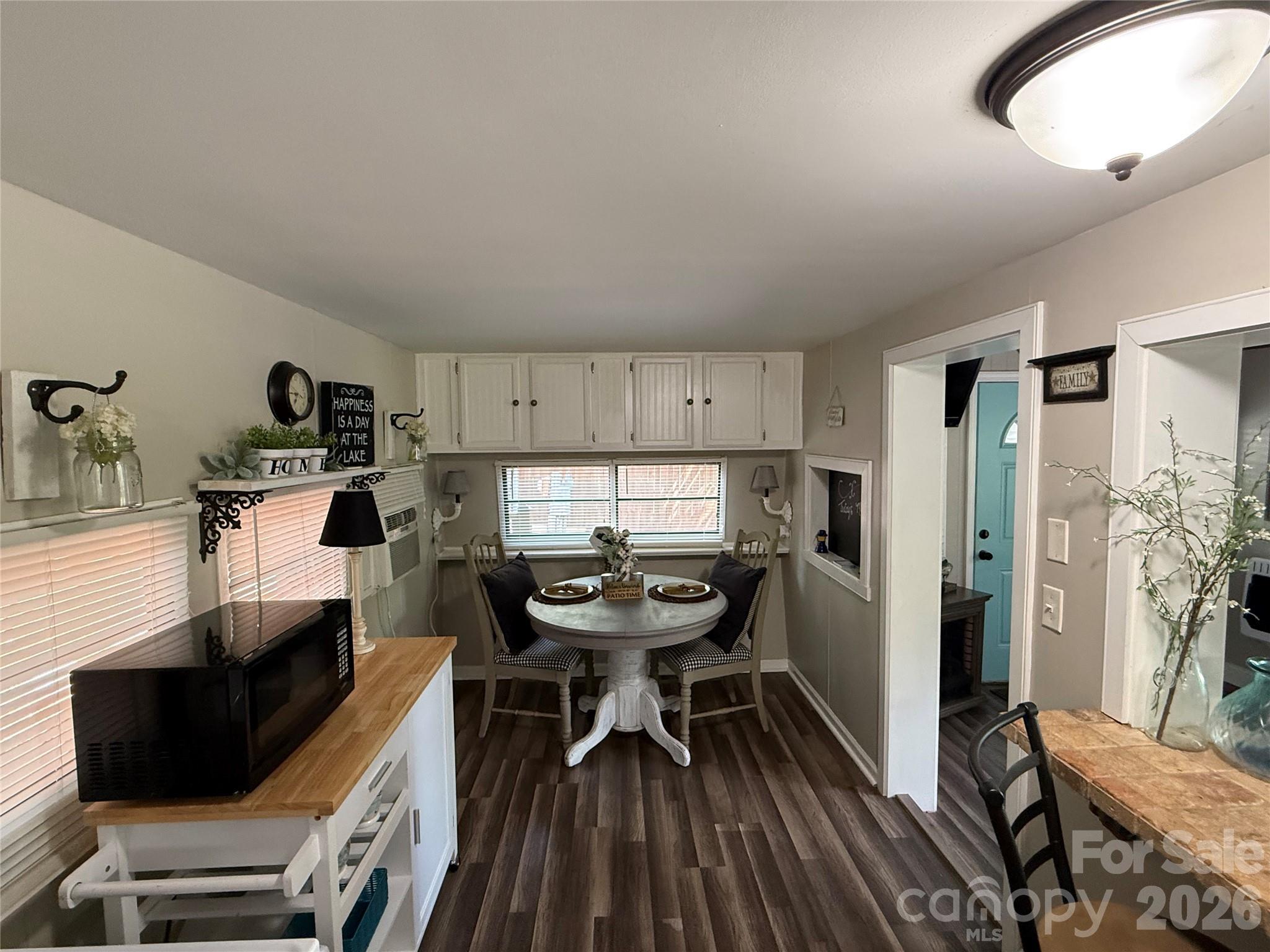 Twin Harbor - Residential