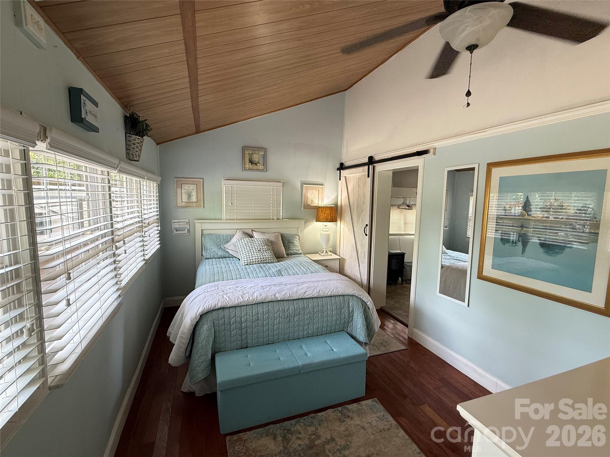 Twin Harbor - Residential