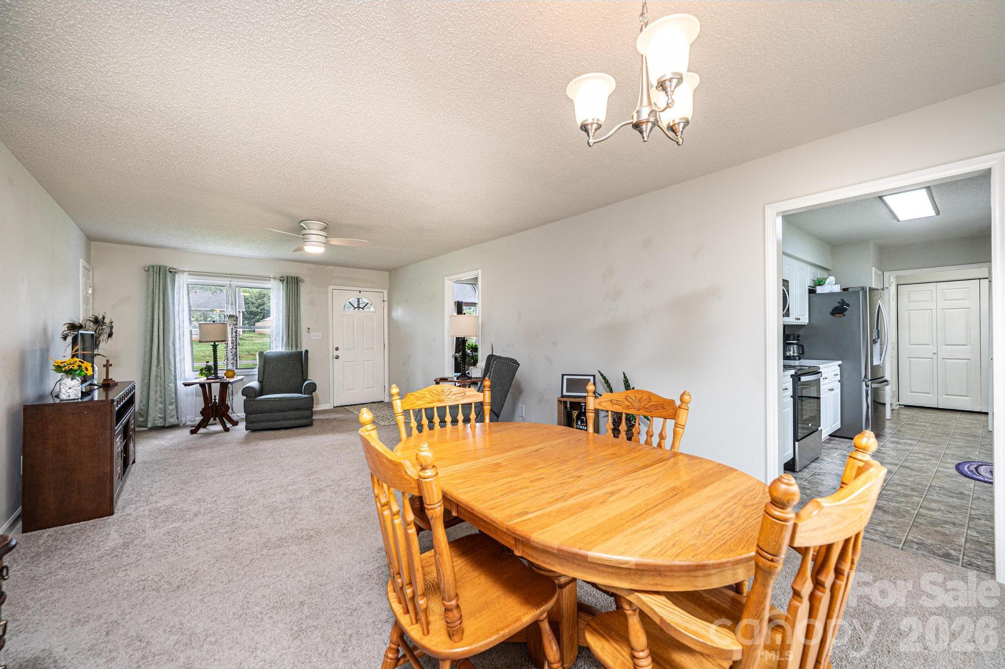Meadowridge Place - Residential
